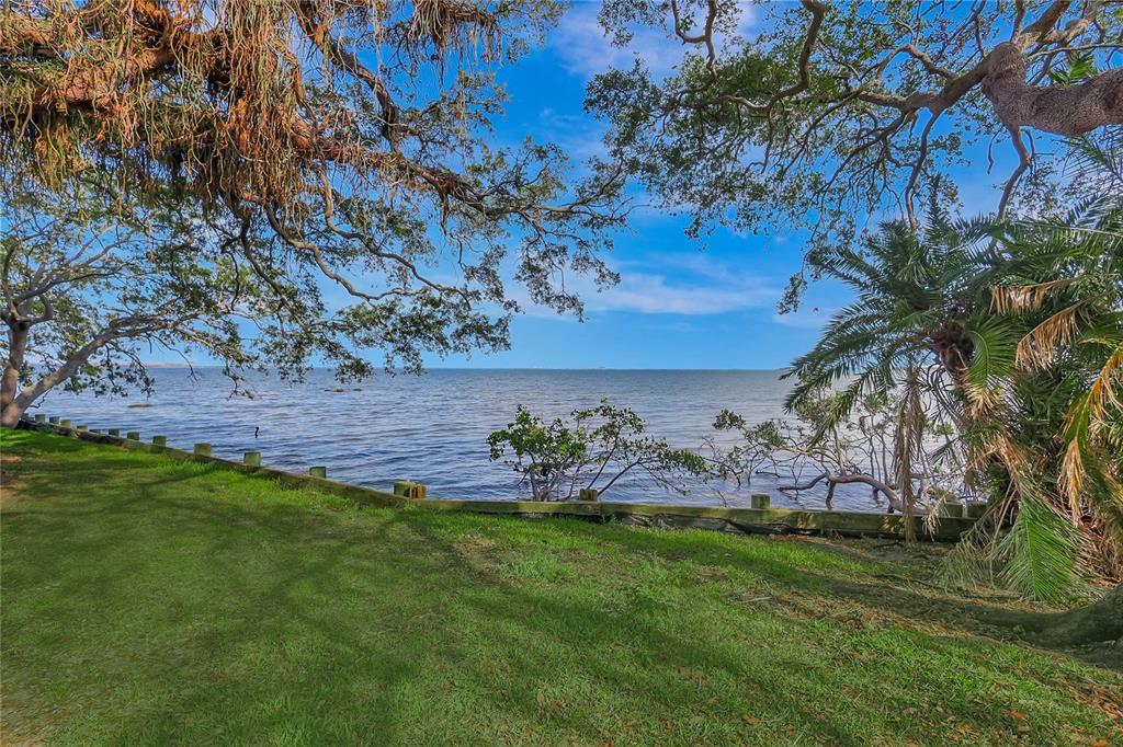 Tampa, Florida, 33611, United States, 5 Bedrooms Bedrooms, ,7 BathroomsBathrooms,Residential,For Sale,1988340