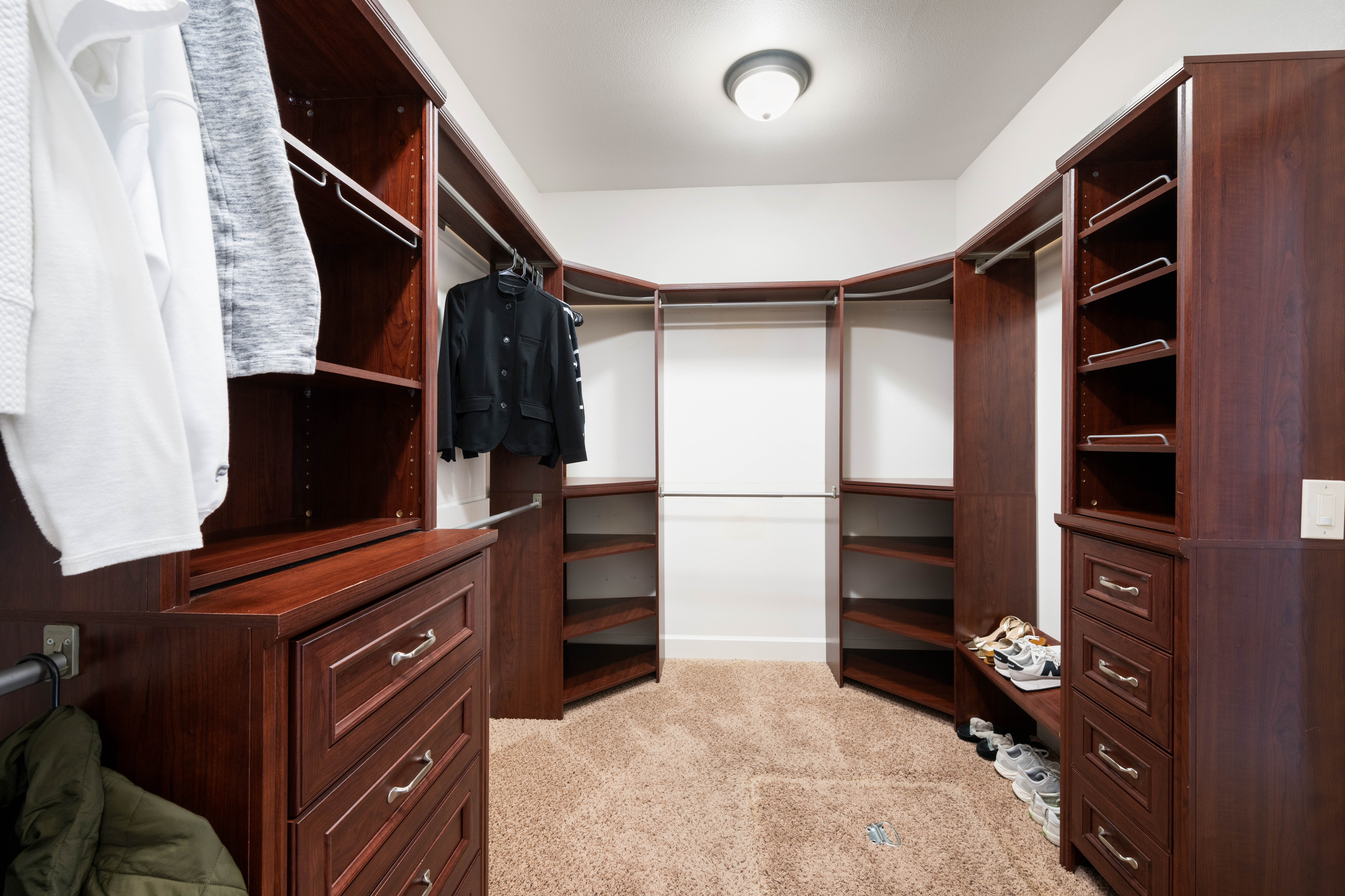  Pool, Quiet Cul-de-sac& Amazing Neighborhood - 物件實景