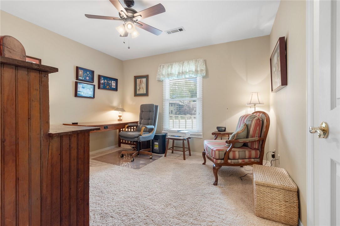 Springdale, Arkansas, 72764, United States, 4 Bedrooms Bedrooms, ,3 BathroomsBathrooms,Residential,For Sale,1804619