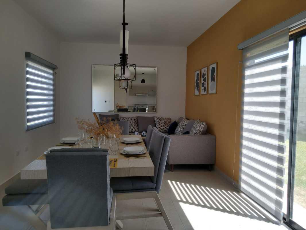 EUCALIPTOS, Gómez Palacio, Durango, 35049, Mexico, 4 Bedrooms Bedrooms, ,2 BathroomsBathrooms,Residential,For Sale,EUCALIPTOS,1234321