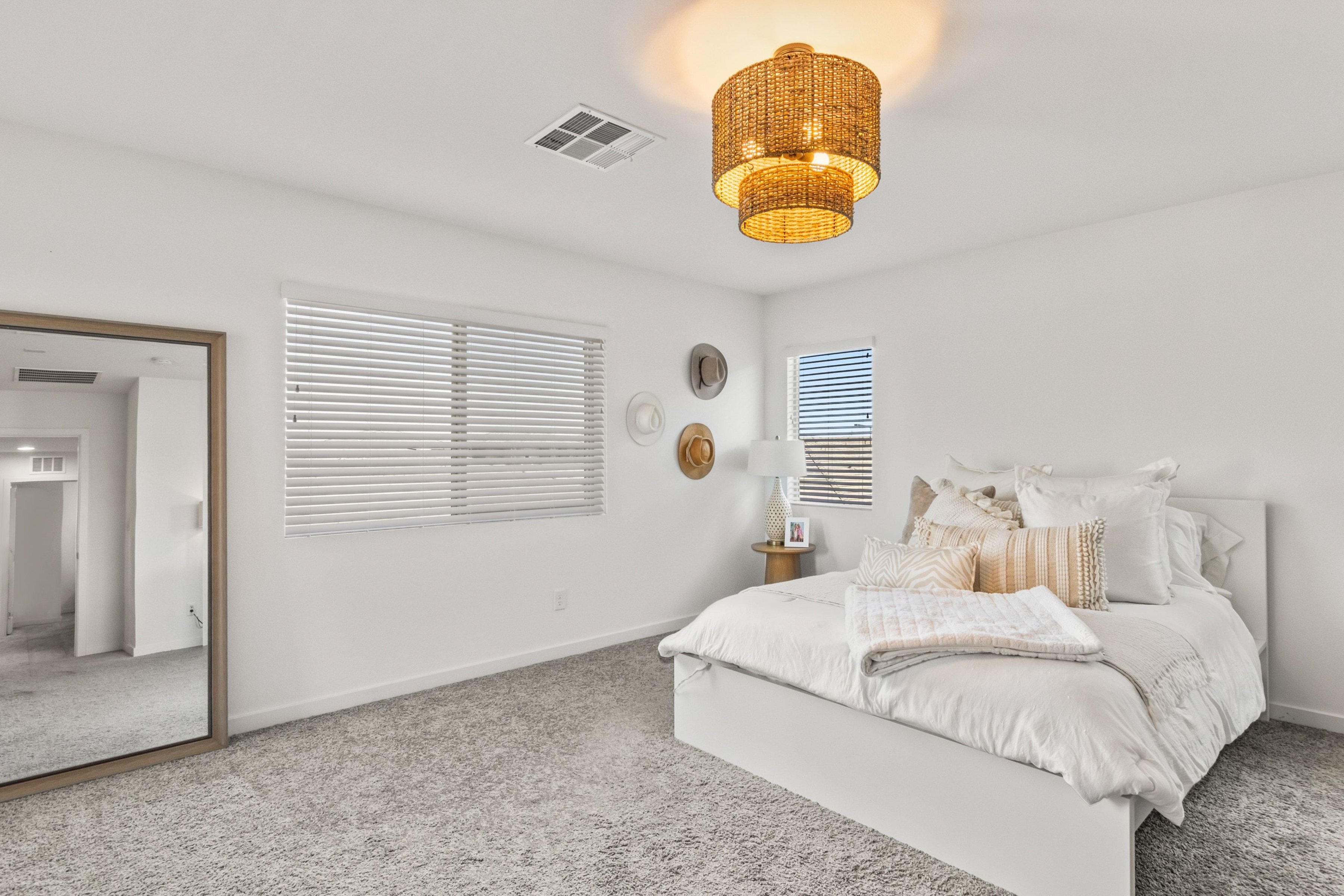  Four bedroom corner lot in very desirable southwest gated community - 物件實景