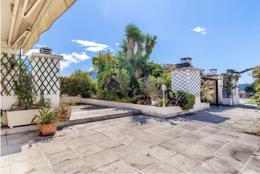 Nice, Provence-Alpes-Côte d’Azur, 06000, FR, 3 Bedrooms Bedrooms, ,3 BathroomsBathrooms,Residential,For Sale,1927436