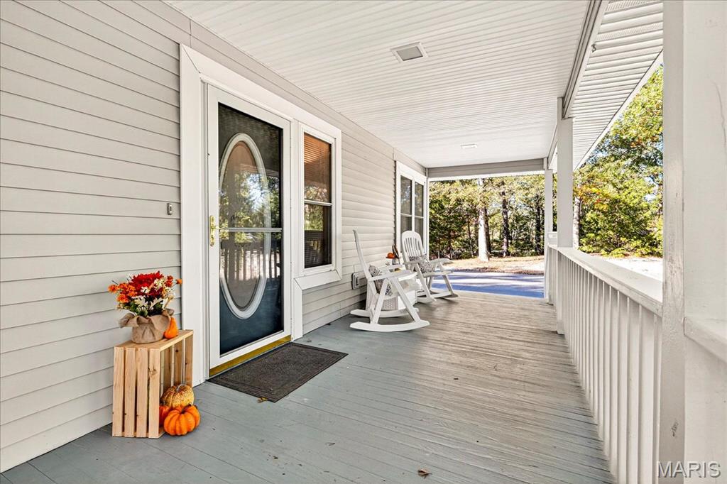 Marthasville, Missouri, 63357, United States, 4 Bedrooms Bedrooms, ,3 BathroomsBathrooms,Residential,For Sale,1973136