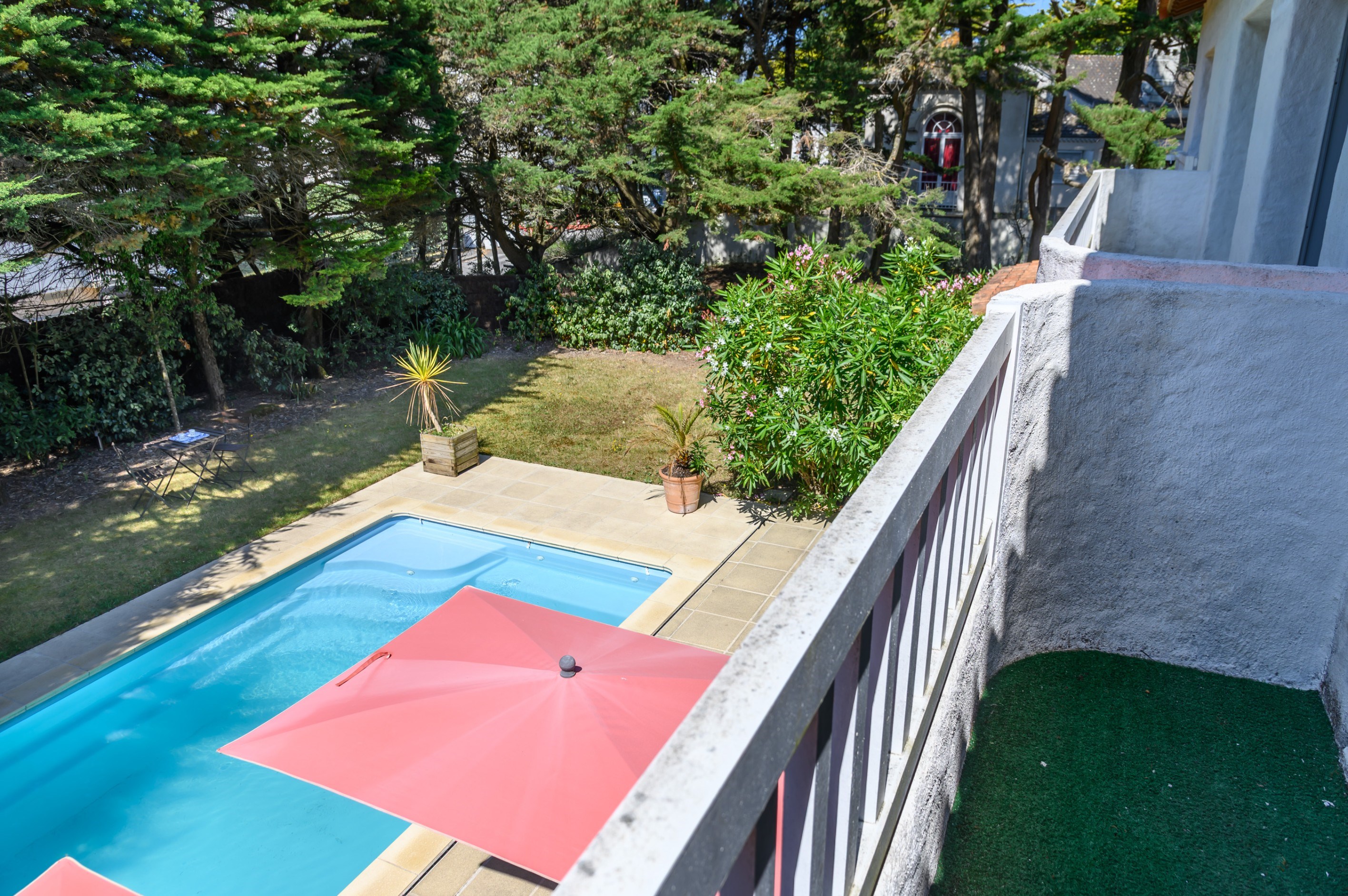  Charming Provencal-style villa with garden and swimming pool - Lajarrige distri… - 物件實景