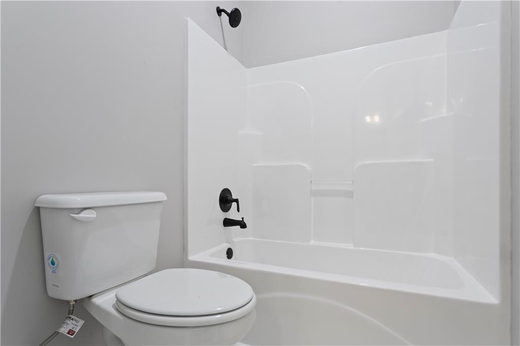 Carrollton, Georgia, 30116, United States, 4 Bedrooms Bedrooms, ,4 BathroomsBathrooms,Residential,For Sale,2001875