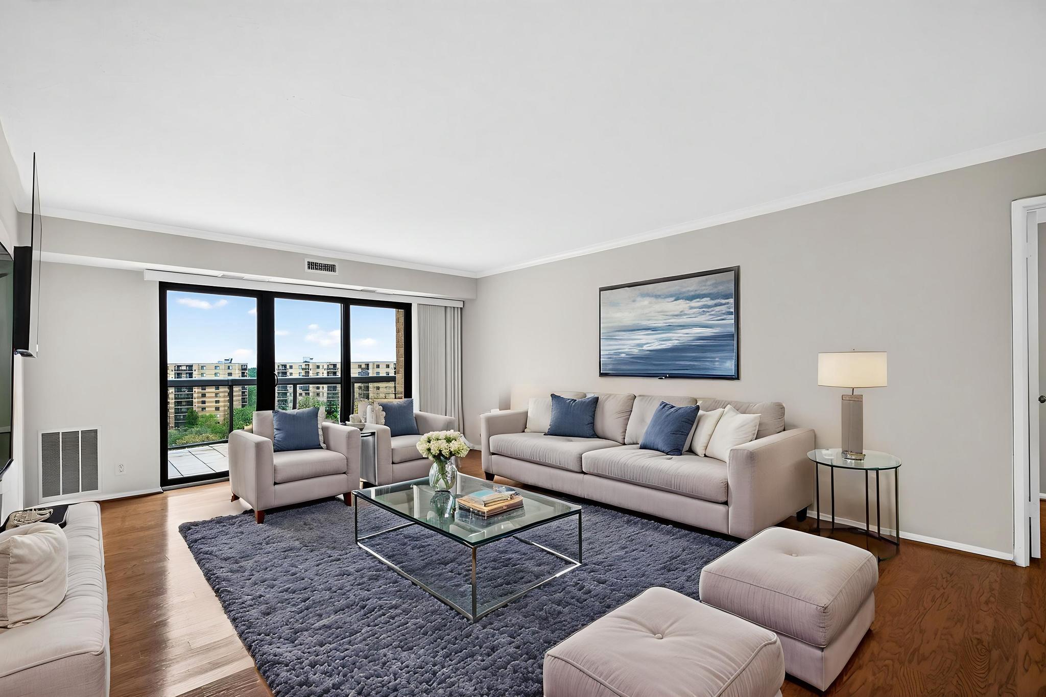  8380 Greensboro Drive, Mclean, VA, 22102 - 物件實景