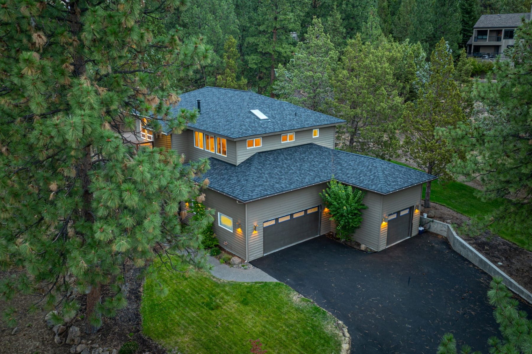  1960 NW Keenan Court Bend, OR 97703 - 物件實景