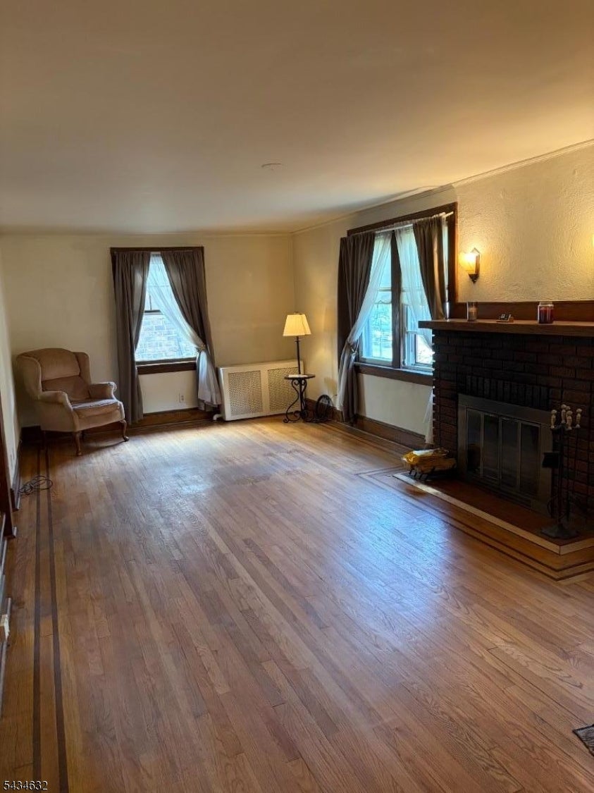 Bloomfield Twp., New Jersey, 07003, United States, 3 Bedrooms Bedrooms, ,1 BathroomBathrooms,Residential,For Sale,2048064