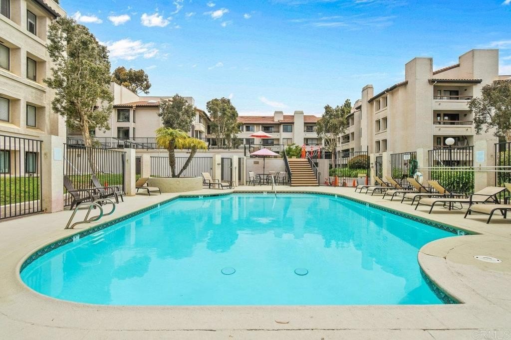 San Diego, California, 92110, United States, 2 Bedrooms Bedrooms, ,2 BathroomsBathrooms,Residential,For Sale,1804693