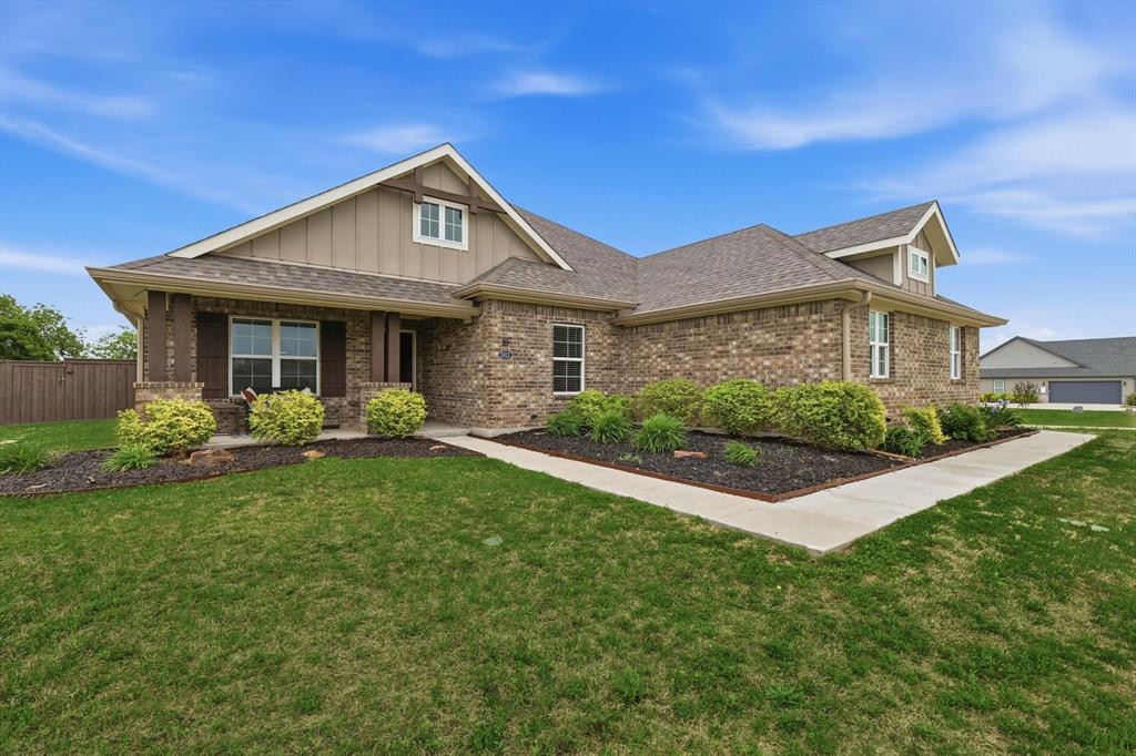 Sanger, Texas, 76266, United States, 4 Bedrooms Bedrooms, ,3 BathroomsBathrooms,Residential,For Sale,2038334