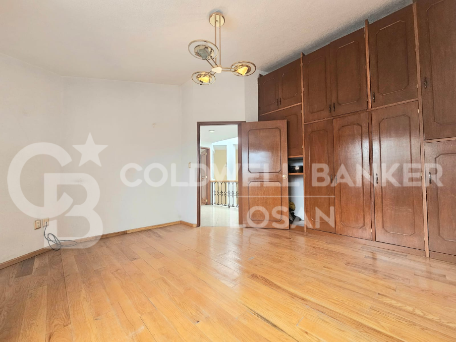 Naucalpan de Juárez, Estado de méxico, 53100, Mexico, 3 Bedrooms Bedrooms, ,4 BathroomsBathrooms,Residential,For Sale,1687508