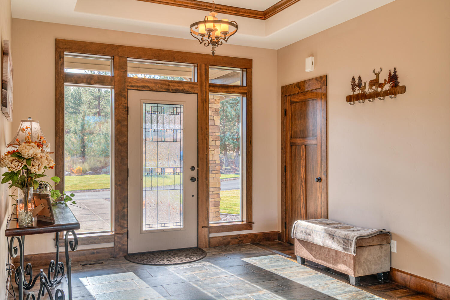 Bend, Oregon, 97703, United States, 3 Bedrooms Bedrooms, ,3 BathroomsBathrooms,Residential,For Sale,1984485