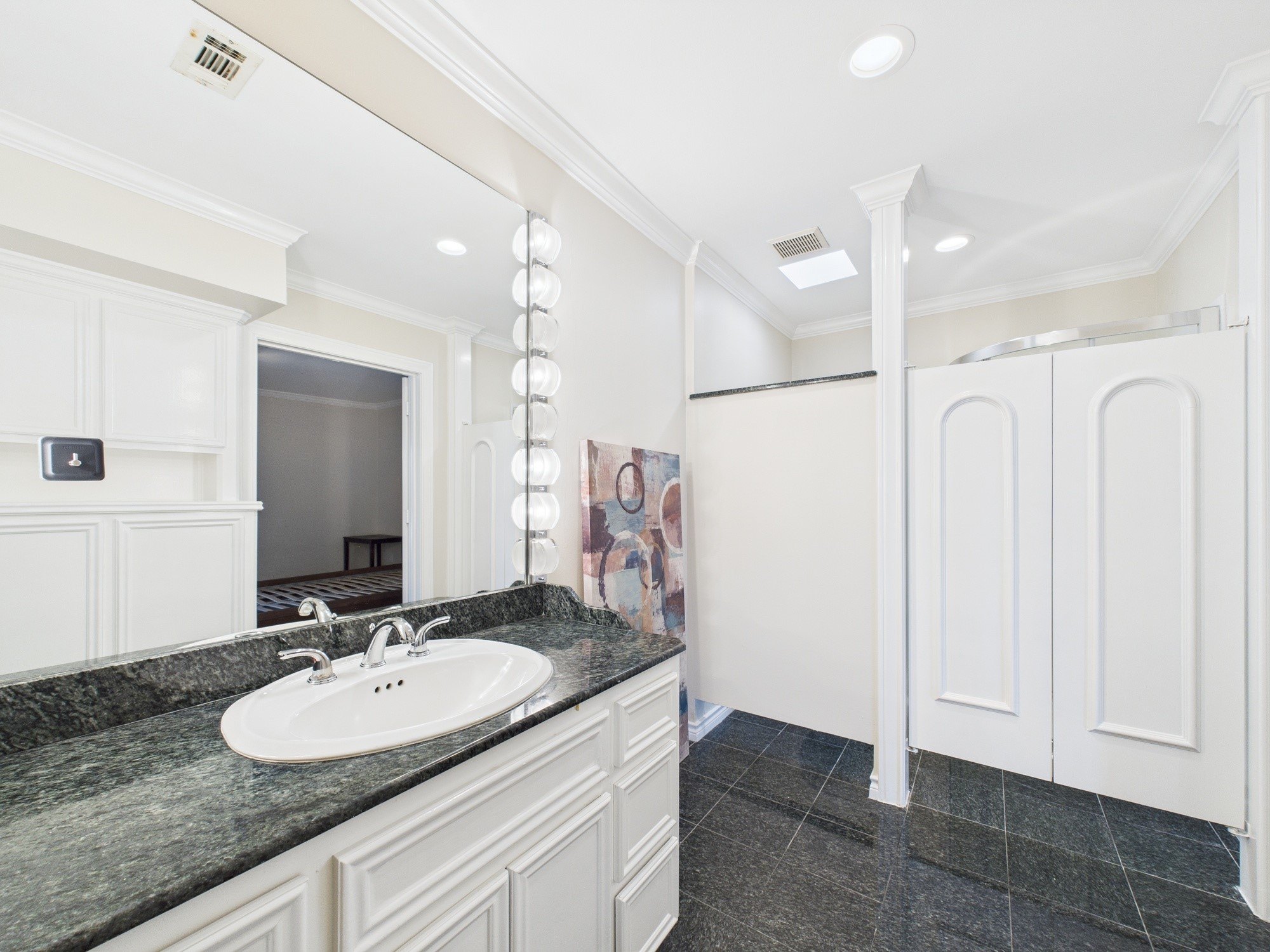 Houston, Texas, 77063, United States, 3 Bedrooms Bedrooms, ,3 BathroomsBathrooms,Residential,For Sale,1979528