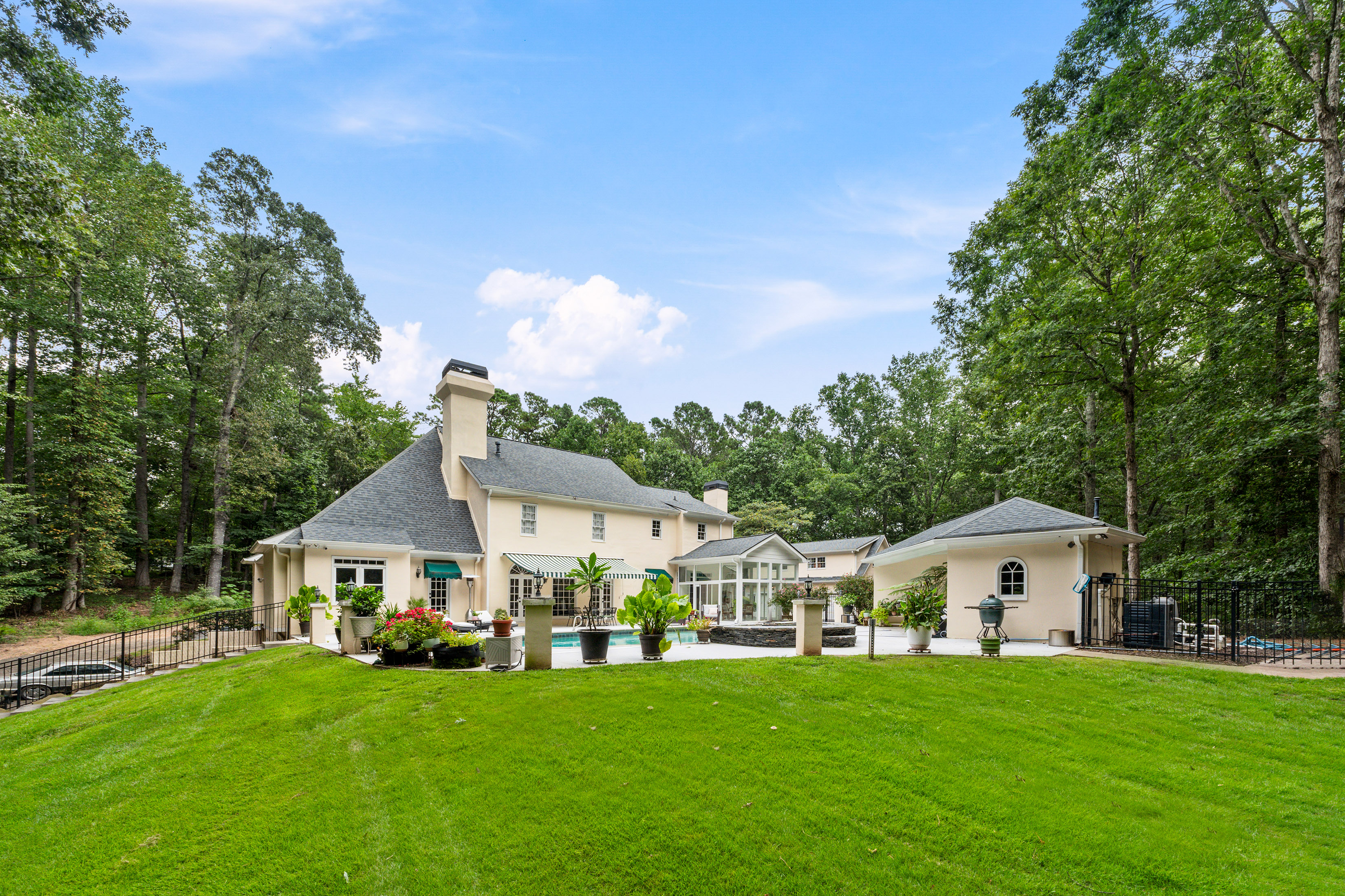  Exquisite Home Reminiscent of Classic 1960s Hollywood Glamour - 物件實景