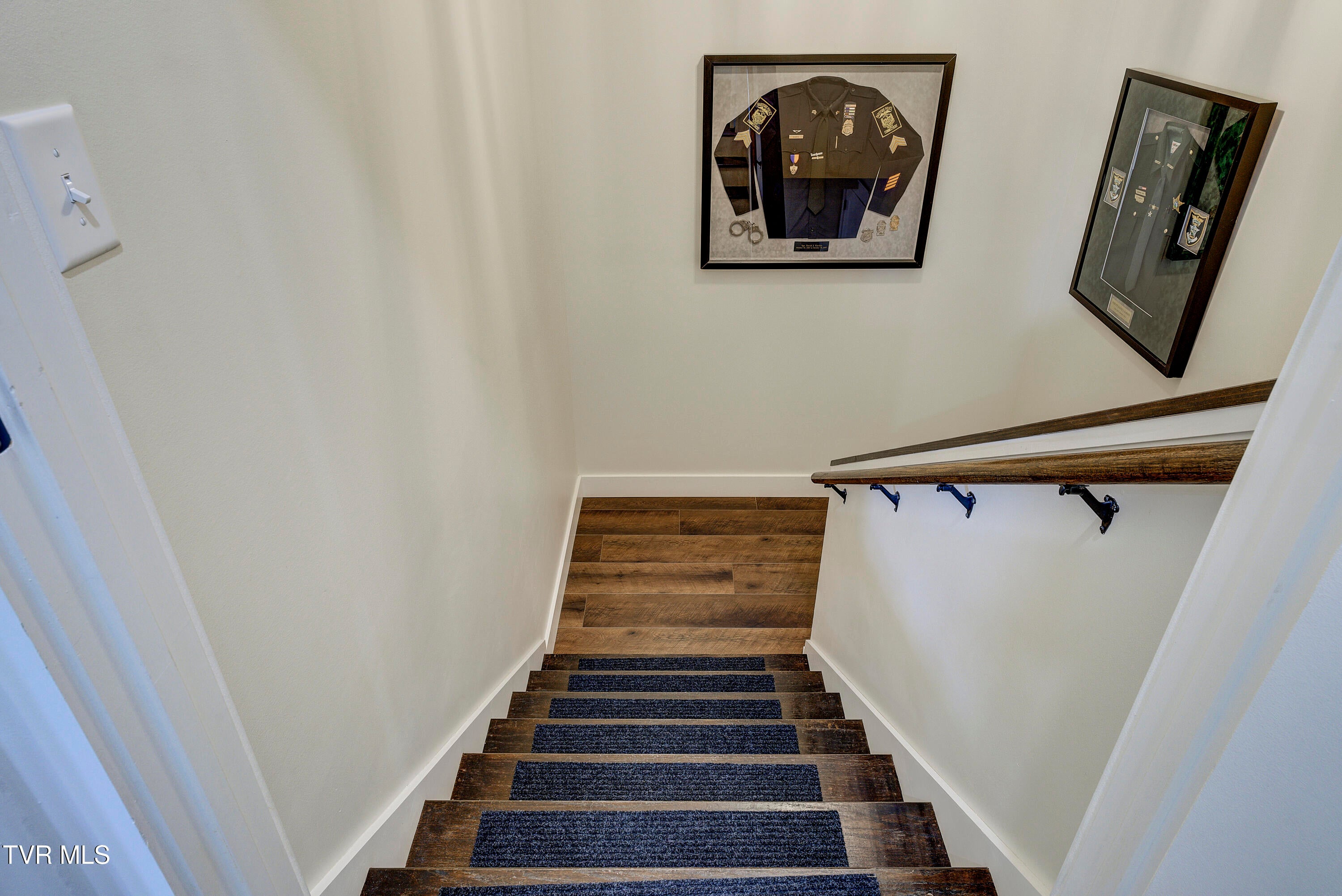 Jonesborough, Tennessee, 37659, United States, 3 Bedrooms Bedrooms, ,3 BathroomsBathrooms,Residential,For Sale,2000910