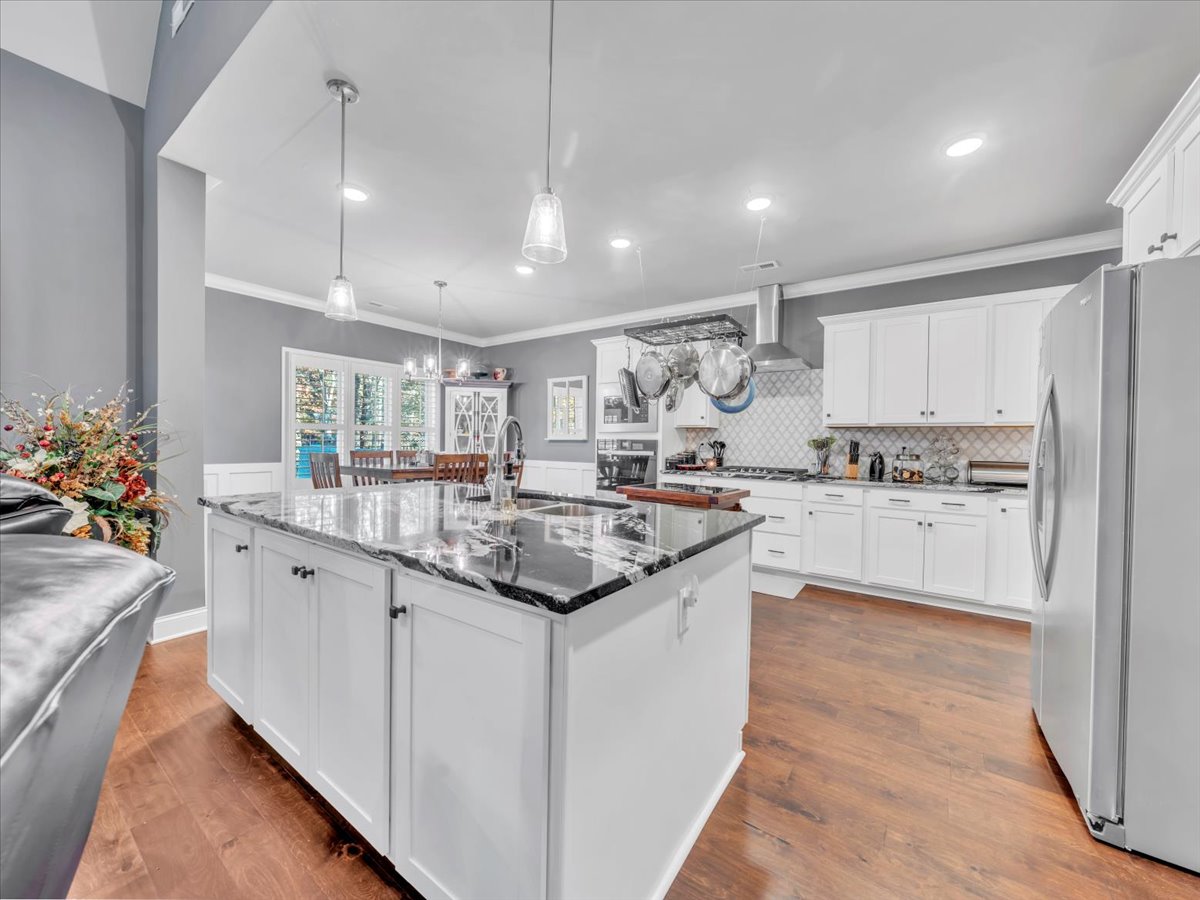 Athens, Alabama, 35613, United States, 3 Bedrooms Bedrooms, ,3 BathroomsBathrooms,Residential,For Sale,1995423