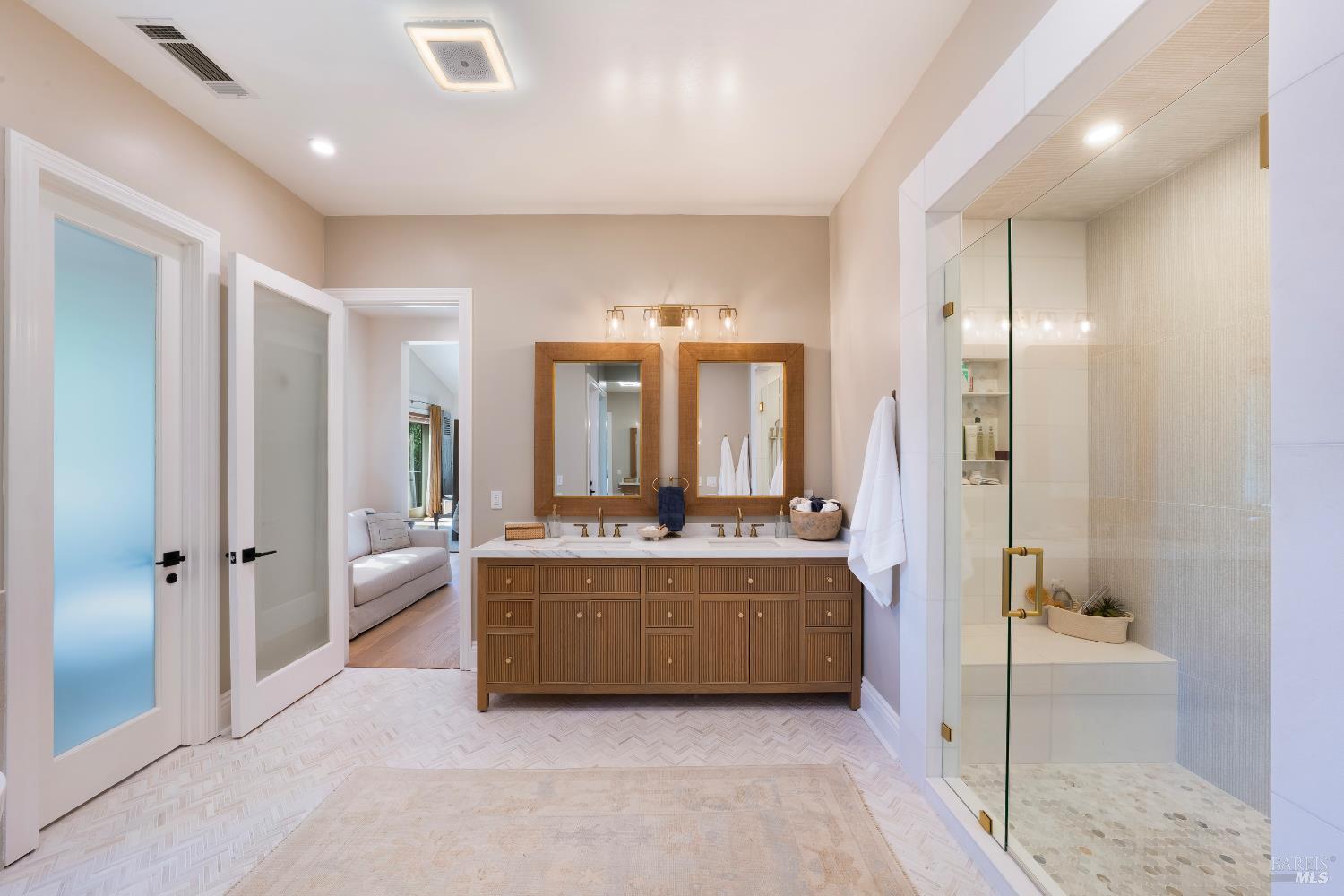 Calistoga, California, 94515, United States, 4 Bedrooms Bedrooms, ,5 BathroomsBathrooms,Residential,For Sale,1882697