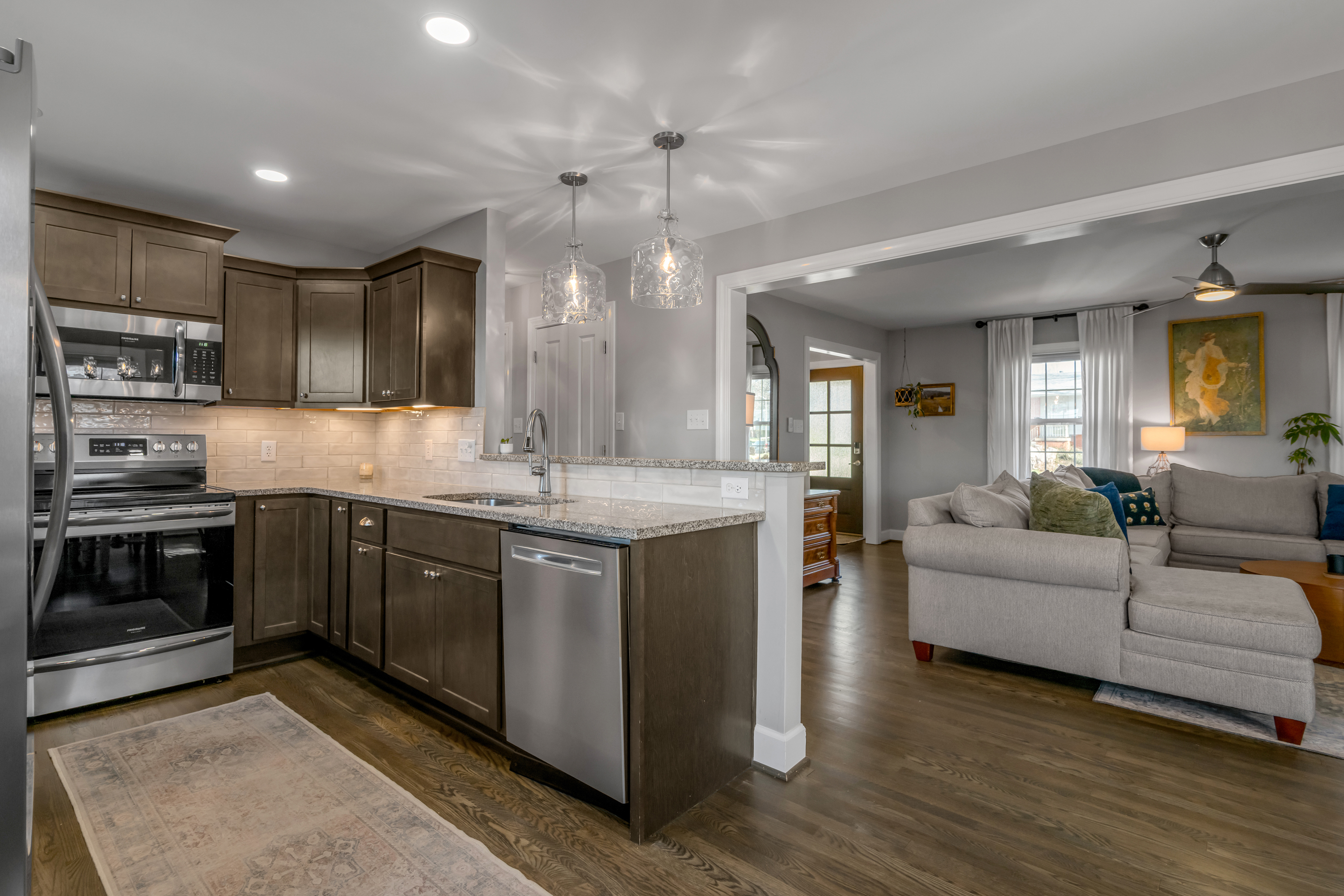  1252 Gainesway Drive - 物件實景