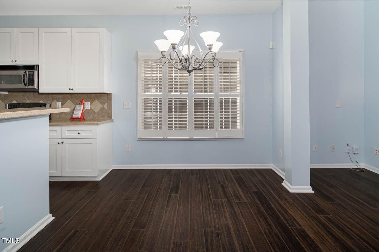 Cary, North Carolina, 27519, United States, 5 Bedrooms Bedrooms, ,3 BathroomsBathrooms,Residential,For Sale,1918734