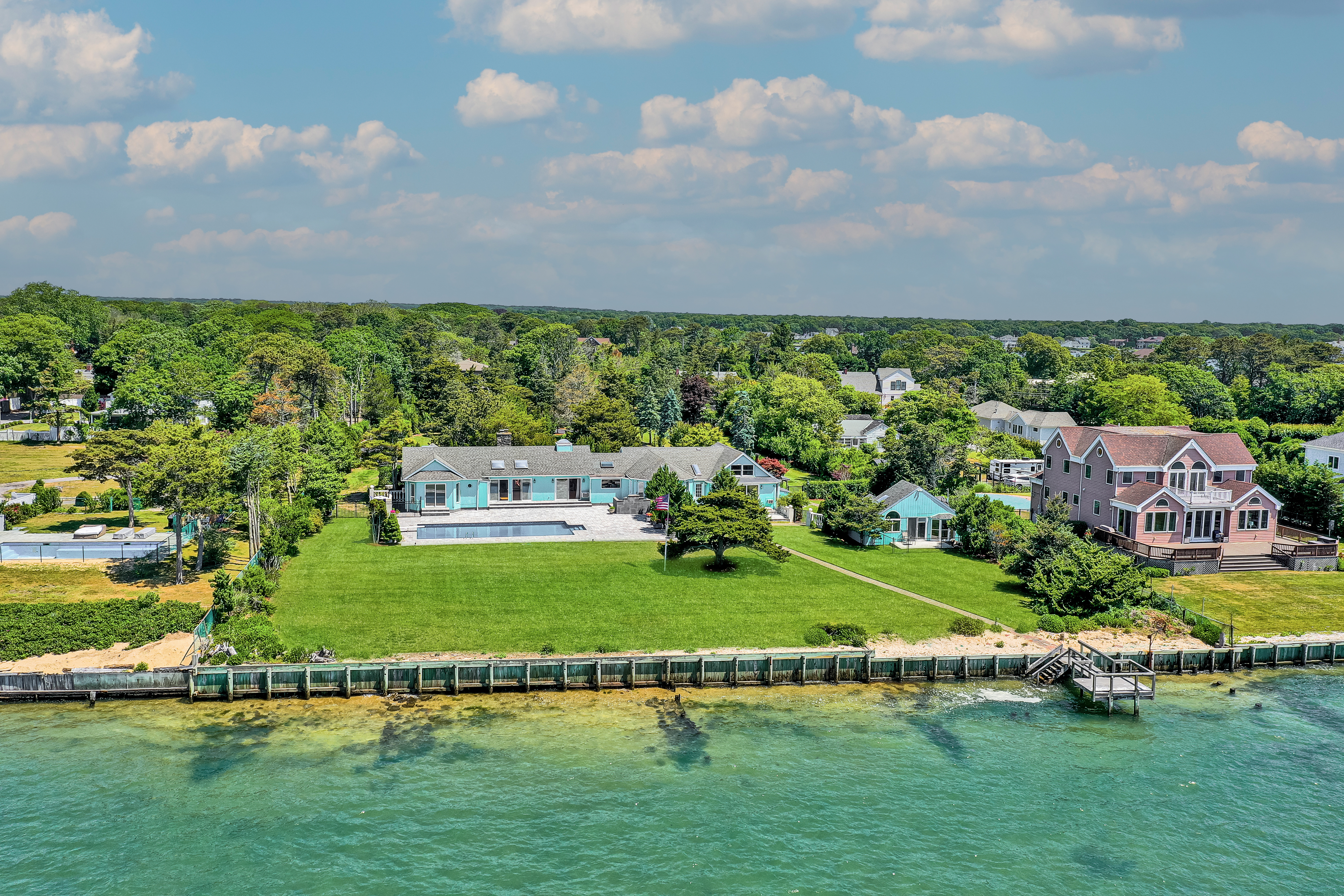  6 Last Lane, Hampton Bays, NY 11946 - 物件實景