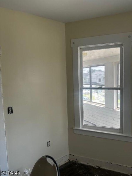 Roselle Boro, New Jersey, 07203-2103, United States, 6 Bedrooms Bedrooms, ,2 BathroomsBathrooms,Residential,For Sale,1982842