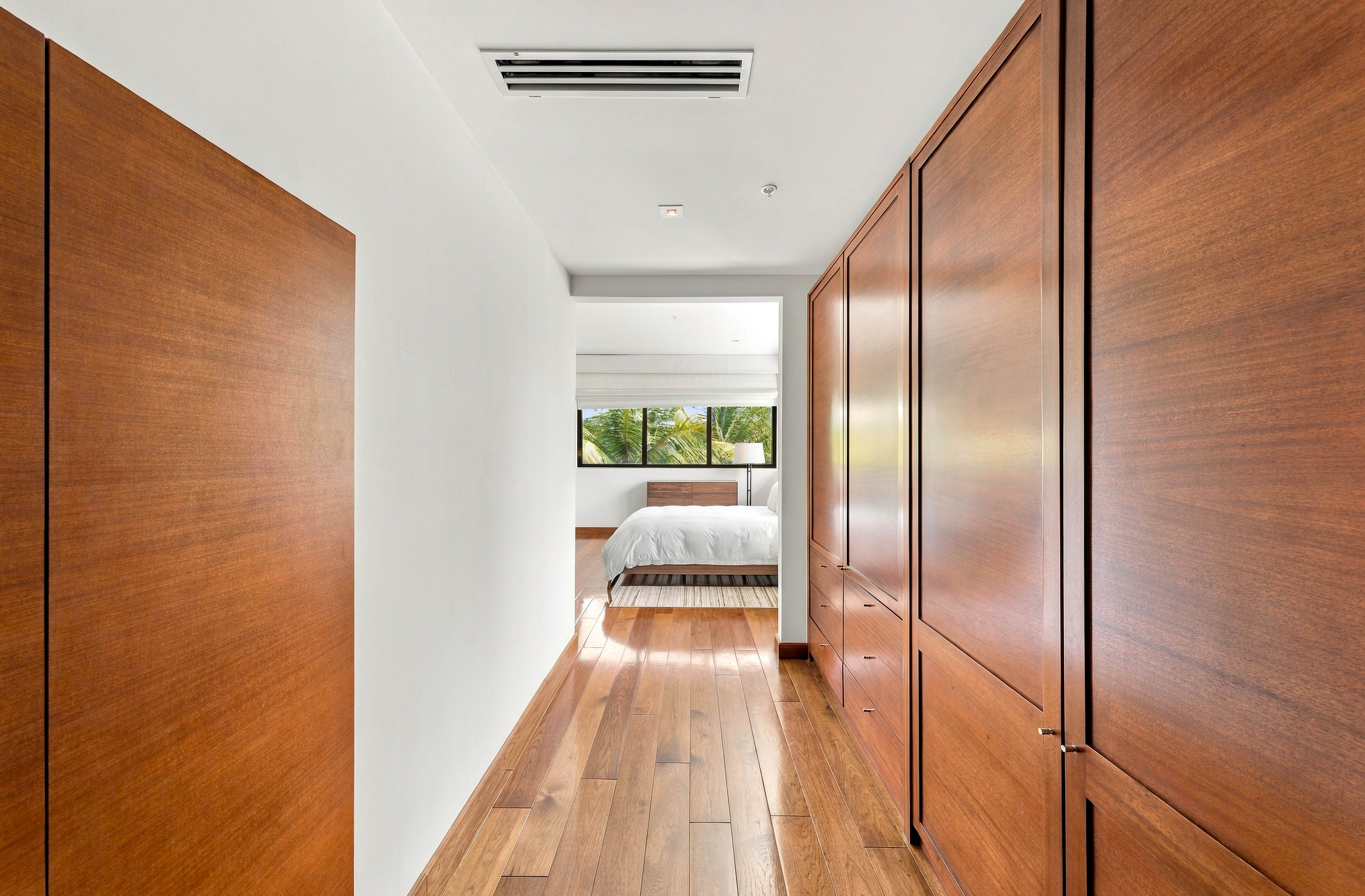  A Distinguished Oceanfront Penthouse on West Beach - 物件實景