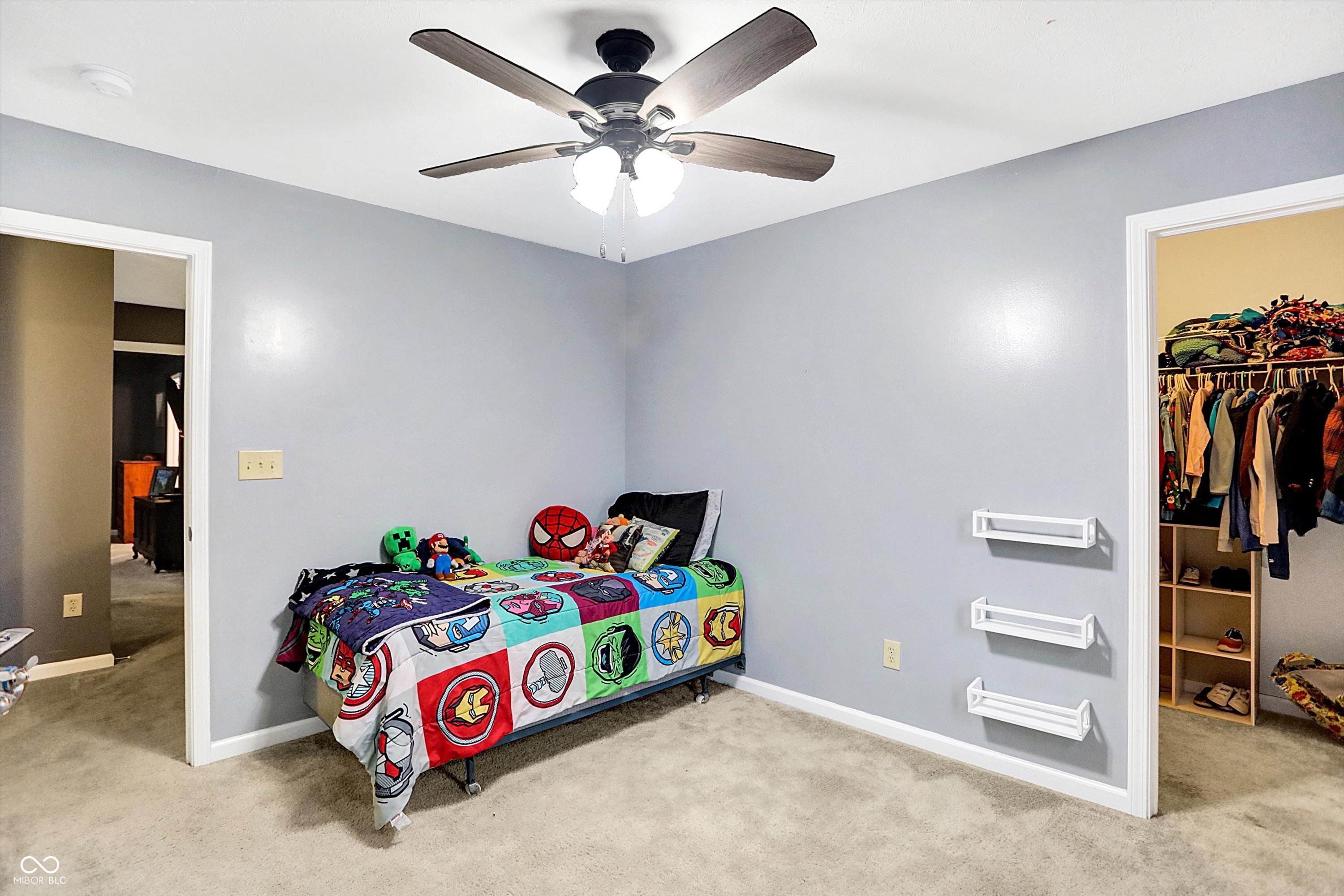 Franklin, Indiana, 46131, United States, 6 Bedrooms Bedrooms, ,4 BathroomsBathrooms,Residential,For Sale,1978604