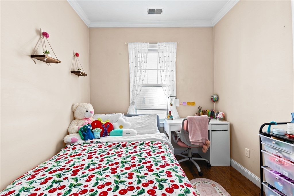 Boston, Massachusetts, 02121, United States, 11 Bedrooms Bedrooms, ,3 BathroomsBathrooms,Residential,For Sale,1998494