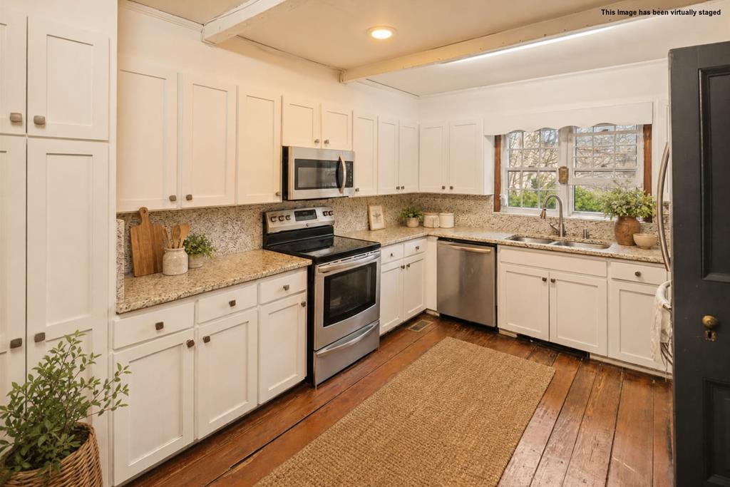 Buffalo Junction, Virginia, 24529, United States, 4 Bedrooms Bedrooms, ,2 BathroomsBathrooms,Residential,For Sale,2033576