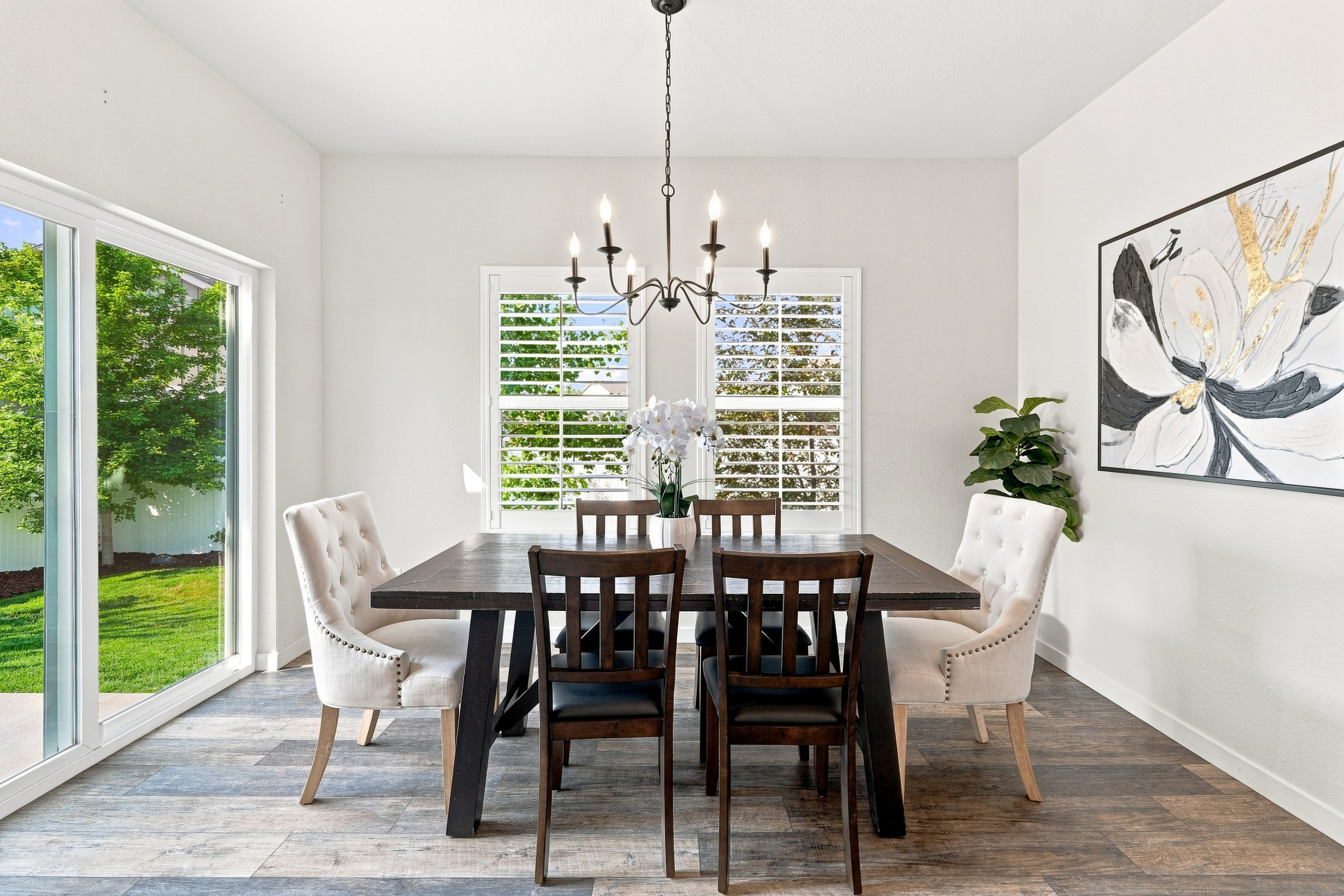  Modern Comfort Meets Everyday Function at 1123 Ibex Drive - 物件實景