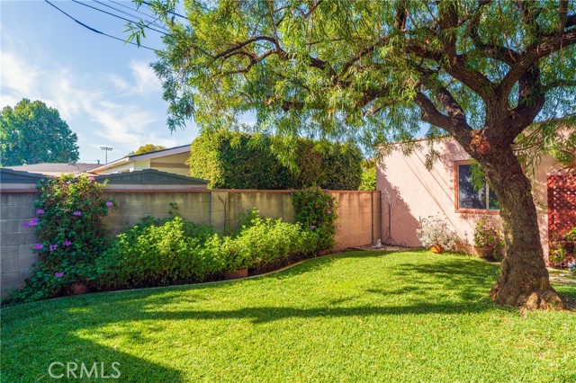 Anaheim, California, 92805, United States, 2 Bedrooms Bedrooms, ,1 BathroomBathrooms,Residential,For Sale,1986125