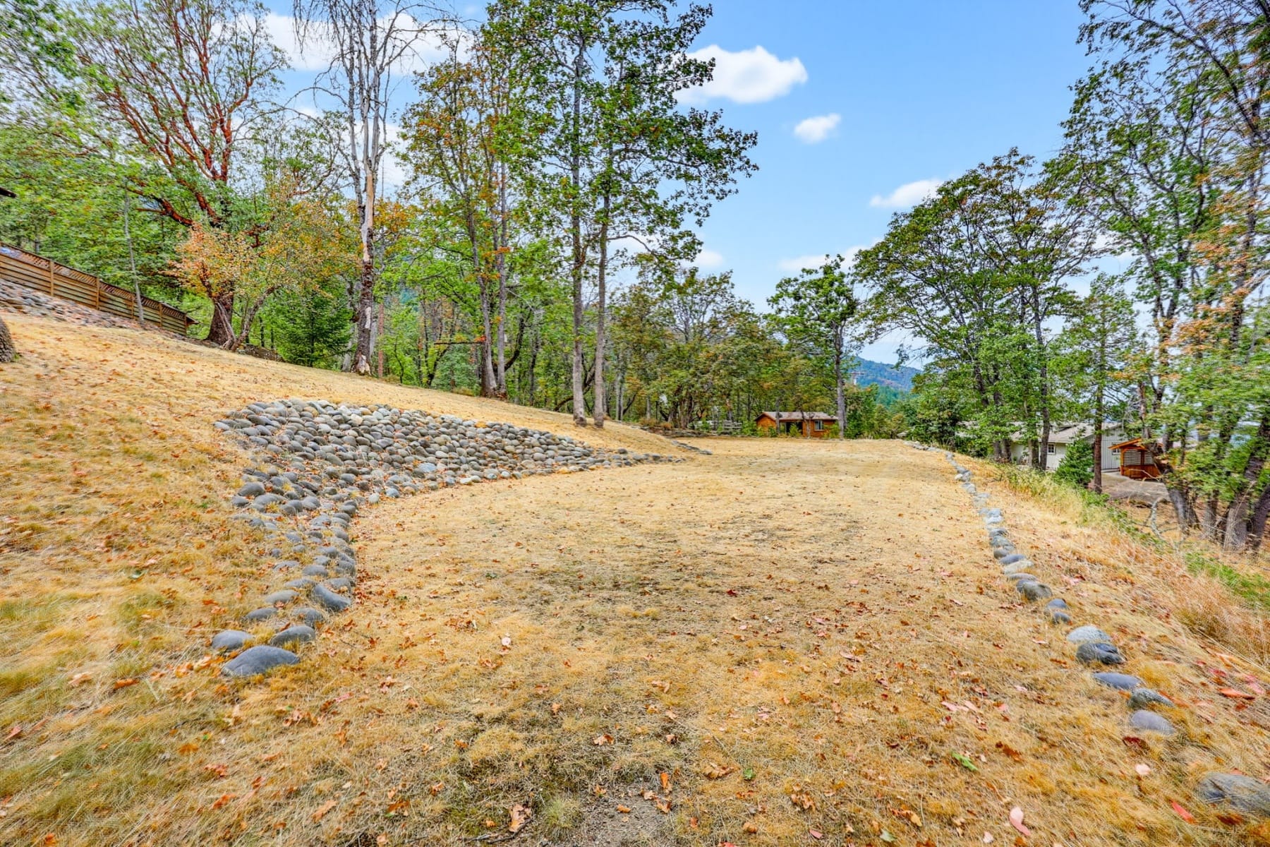  2590 Siskiyou Highway Ashland, OR 97520 - 物件實景