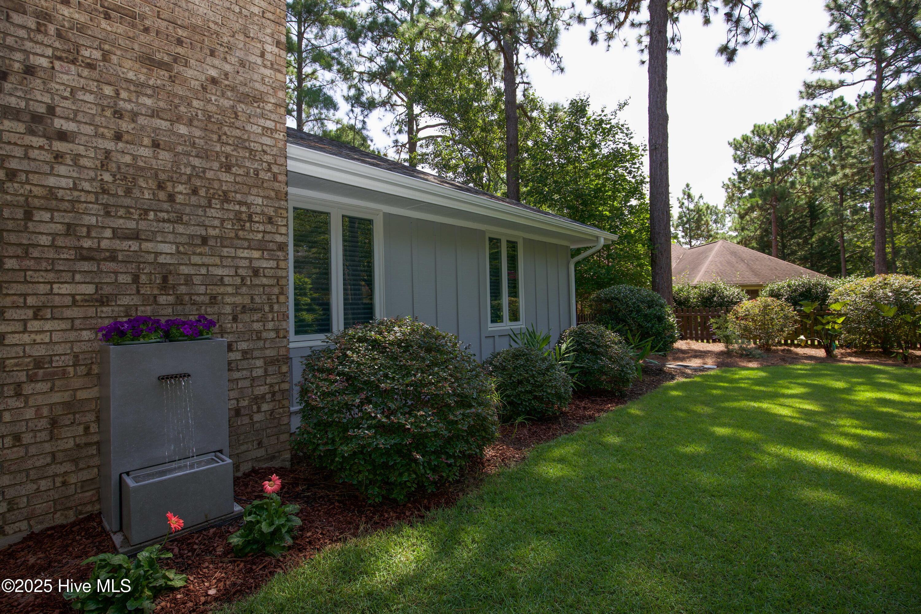 Pinehurst, North Carolina, 28374, United States, 3 Bedrooms Bedrooms, ,2 BathroomsBathrooms,Residential,For Sale,1874358