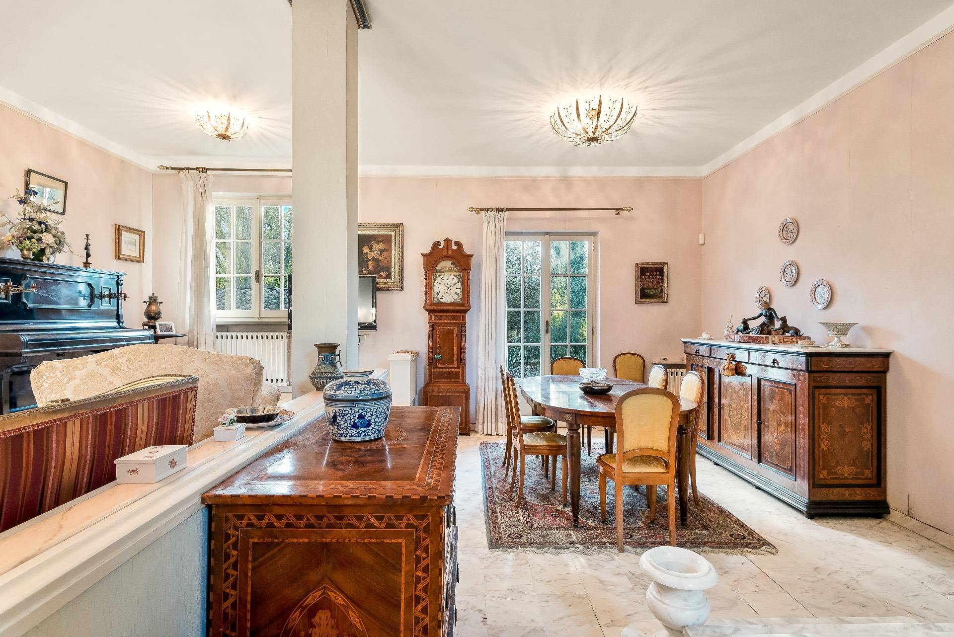 Massa, Massa-Carrara, 54100, IT, 4 Bedrooms Bedrooms, ,4 BathroomsBathrooms,Residential,For Sale,1688477