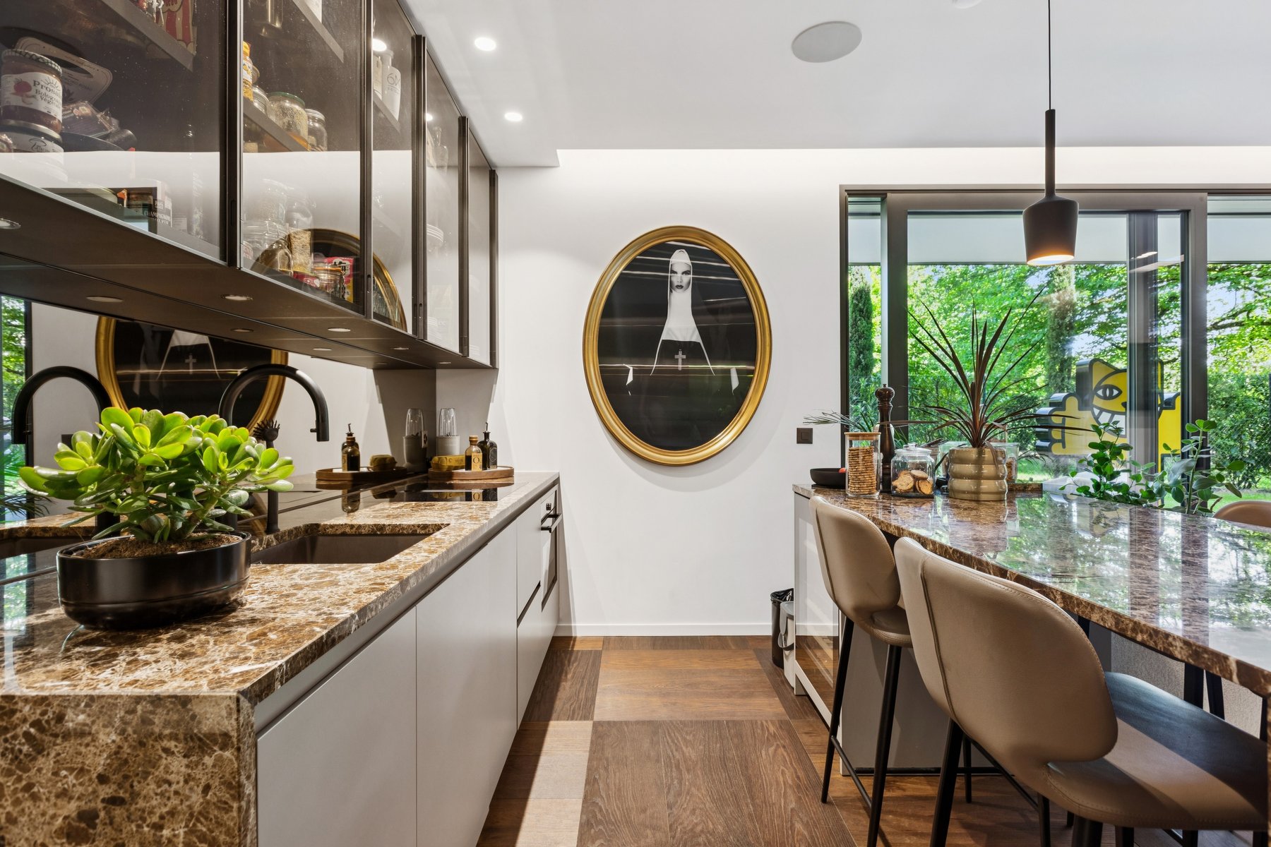  Unique opportunity - Exceptional garden-level apartment in a prestigious residen - 物件實景