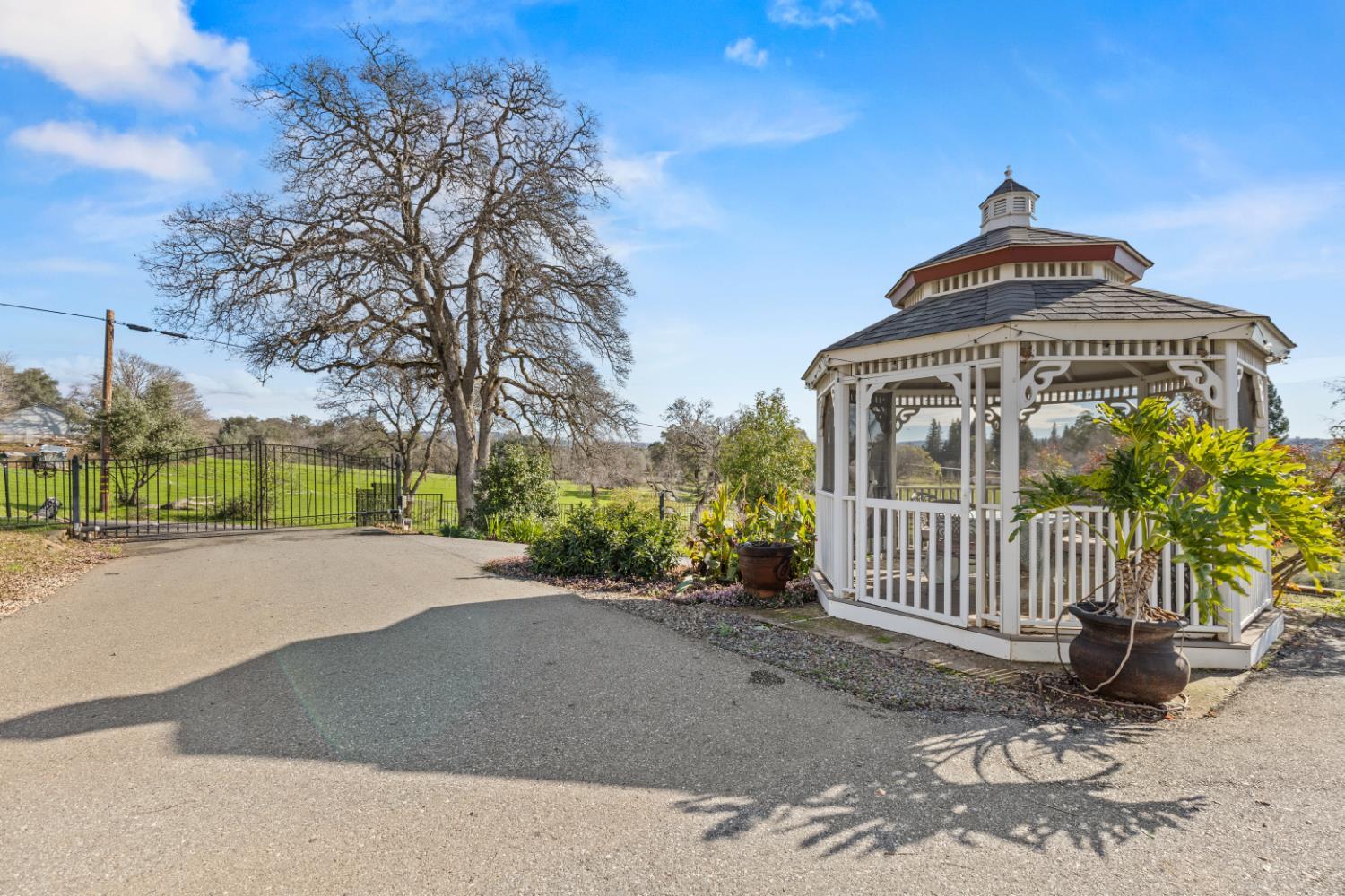 Lincoln, California, 95648, United States, 3 Bedrooms Bedrooms, ,3 BathroomsBathrooms,Residential,For Sale,2008573