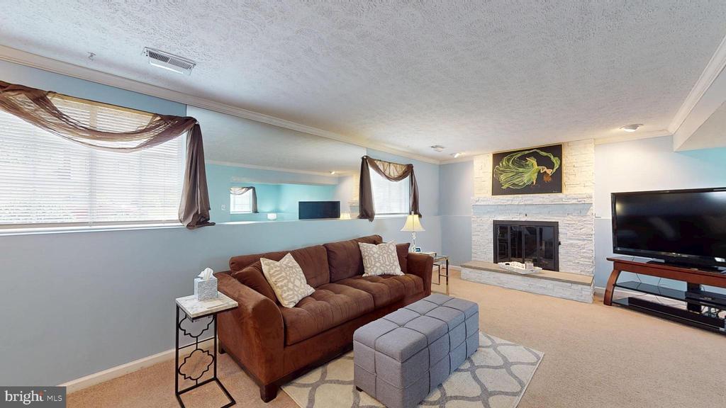 Marlton, New Jersey, 08053, United States, 3 Bedrooms Bedrooms, ,3 BathroomsBathrooms,Residential,For Sale,1942946