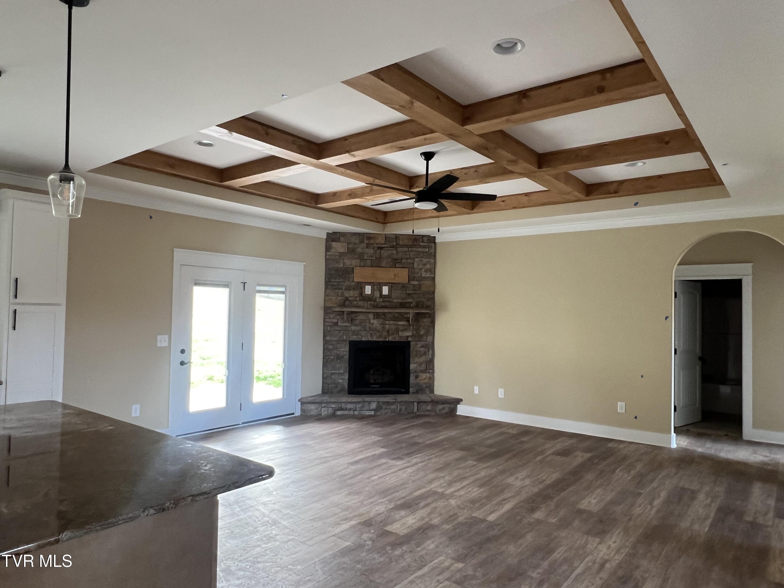 Jonesborough, Tennessee, 37659, United States, 3 Bedrooms Bedrooms, ,2 BathroomsBathrooms,Residential,For Sale,2008806