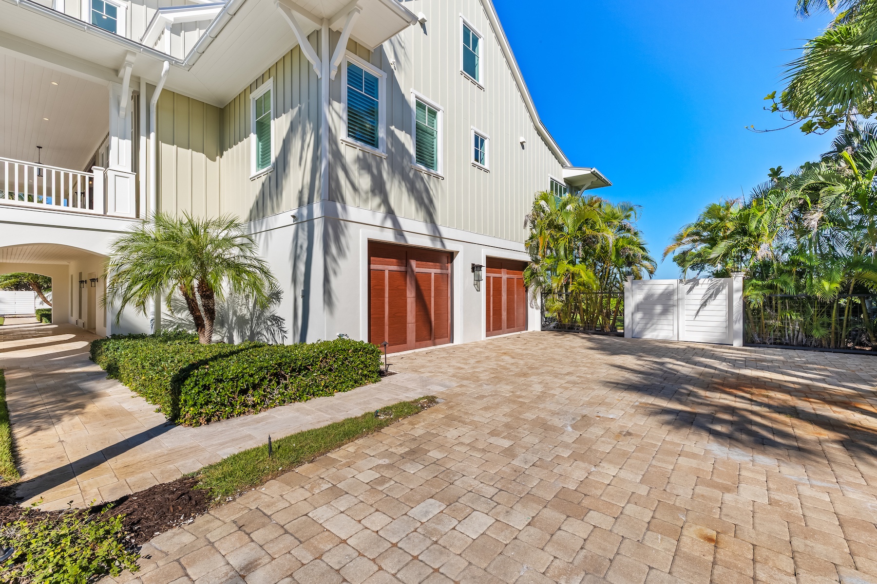  4070 Loomis Avenue - 物件實景