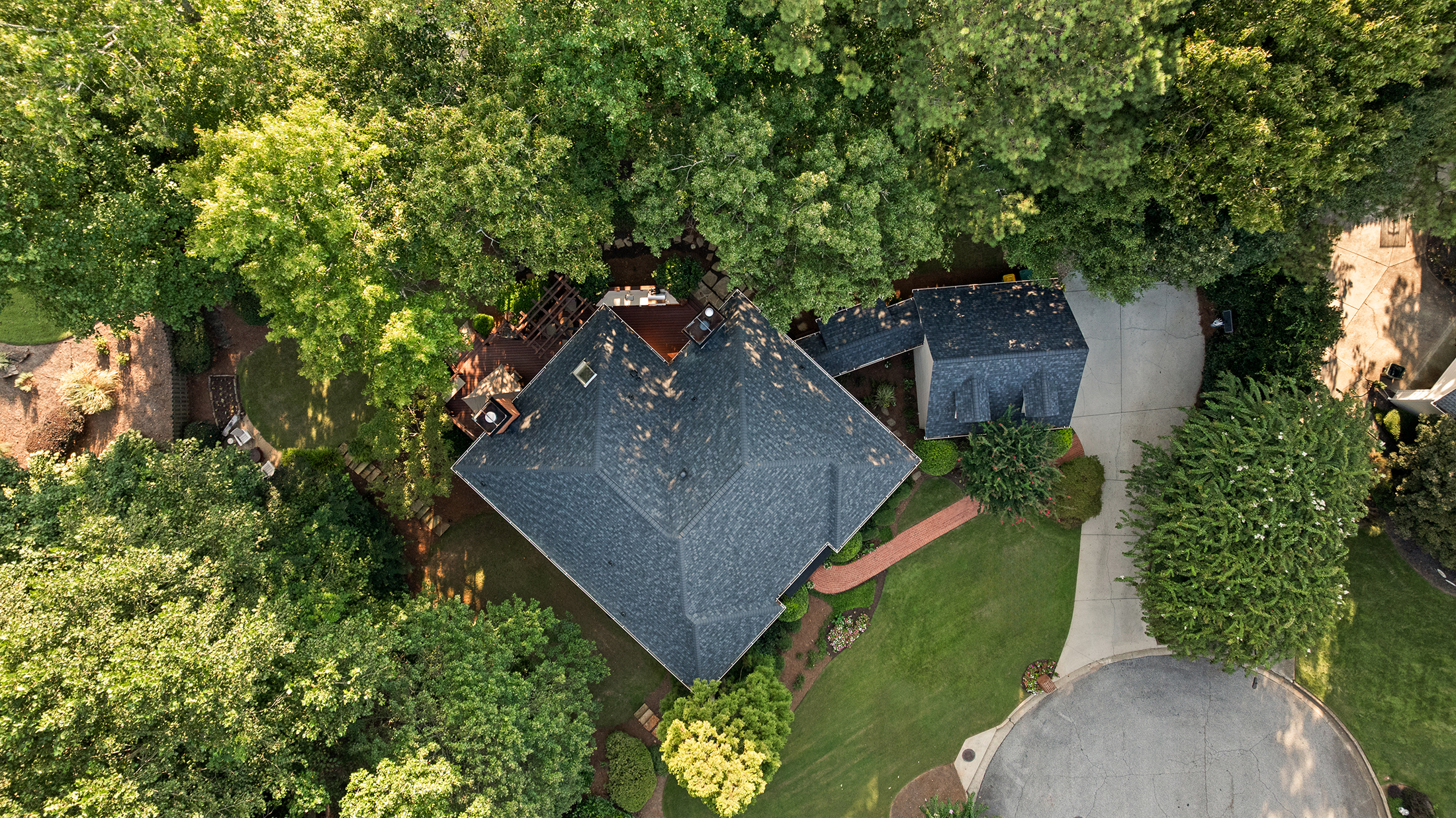  Refined Living on a Quiet Cul-de-sac in Chastain Park - 物件實景