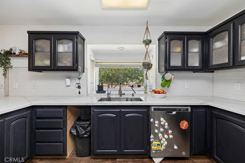 Hesperia, California, 92344, United States, 4 Bedrooms Bedrooms, ,2 BathroomsBathrooms,Residential,For Sale,1992060