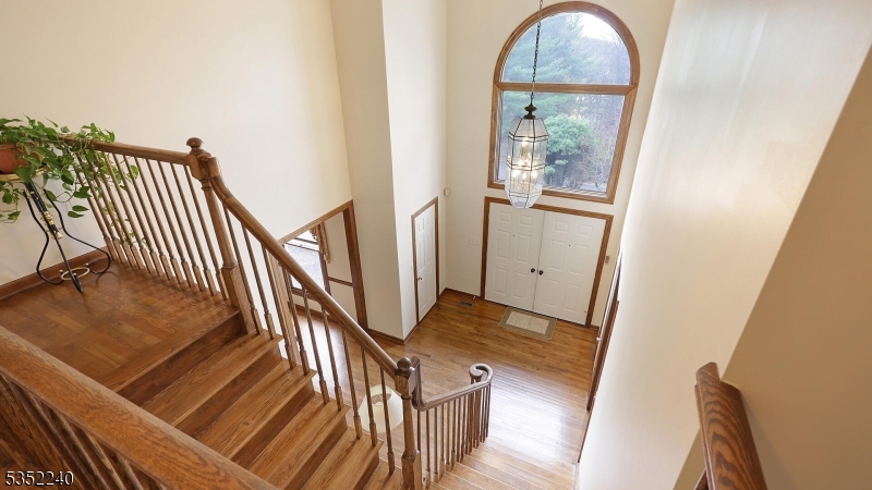 Bridgewater Twp., New Jersey, 07920, United States, 5 Bedrooms Bedrooms, ,4 BathroomsBathrooms,Residential,For Sale,1784085