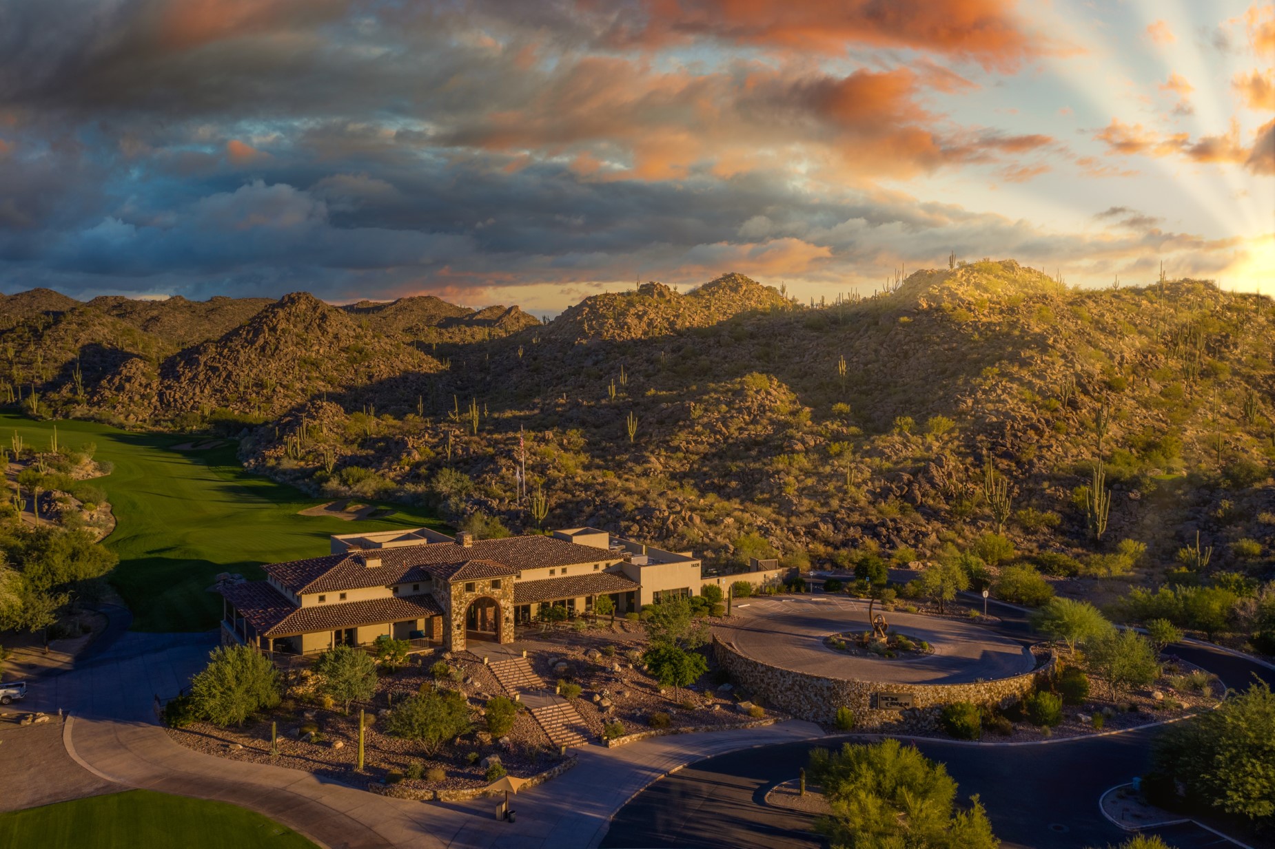  14191 N Giant Saguaro Place¦Oro Valley, AZ - 物件實景
