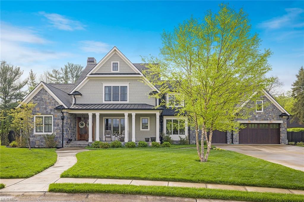 Williamstown, West Virginia, 26187, United States, 5 Bedrooms Bedrooms, ,8 BathroomsBathrooms,Residential,For Sale,1980118