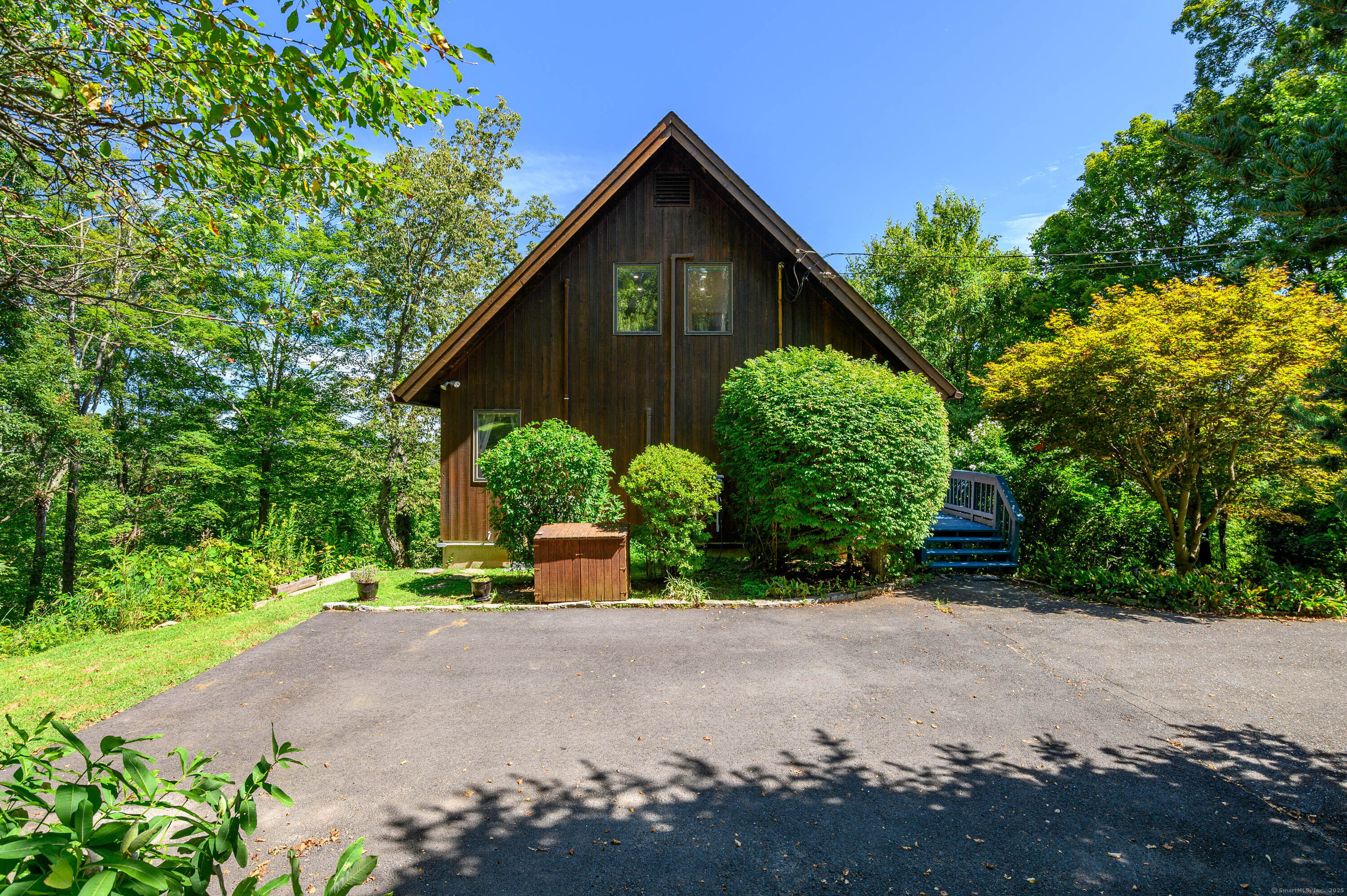 New Fairfield, Connecticut, 06812, United States, 3 Bedrooms Bedrooms, ,3 BathroomsBathrooms,Residential,For Sale,1966702