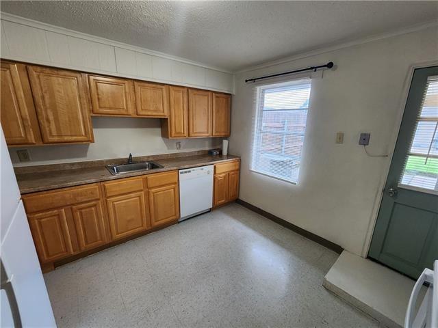 Belle Chasse, Louisiana, 70037, United States, 12 Bedrooms Bedrooms, ,4 BathroomsBathrooms,Residential,For Sale,1908908