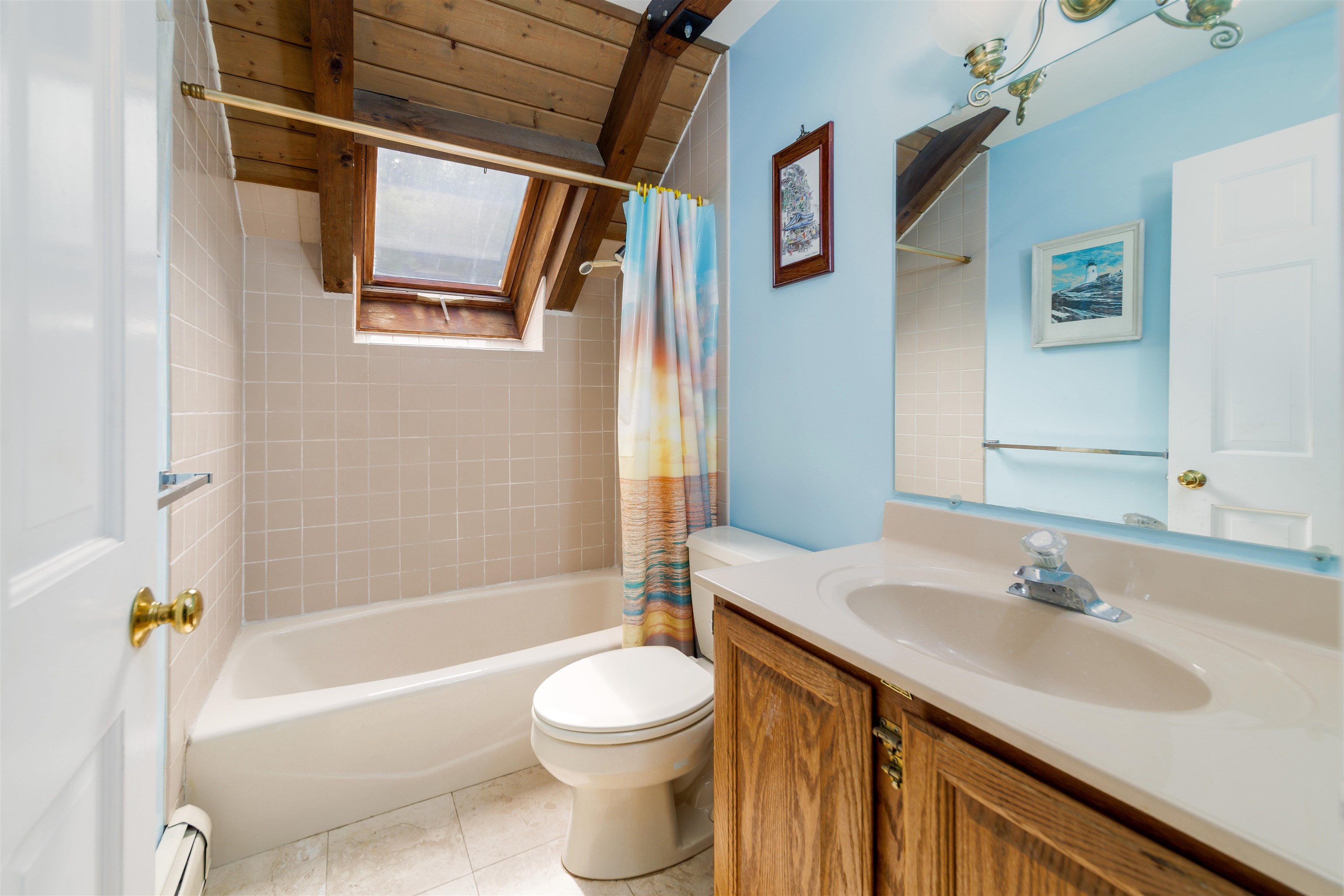 Newport, New Hampshire, 03773, United States, 4 Bedrooms Bedrooms, ,2 BathroomsBathrooms,Residential,For Sale,1891399