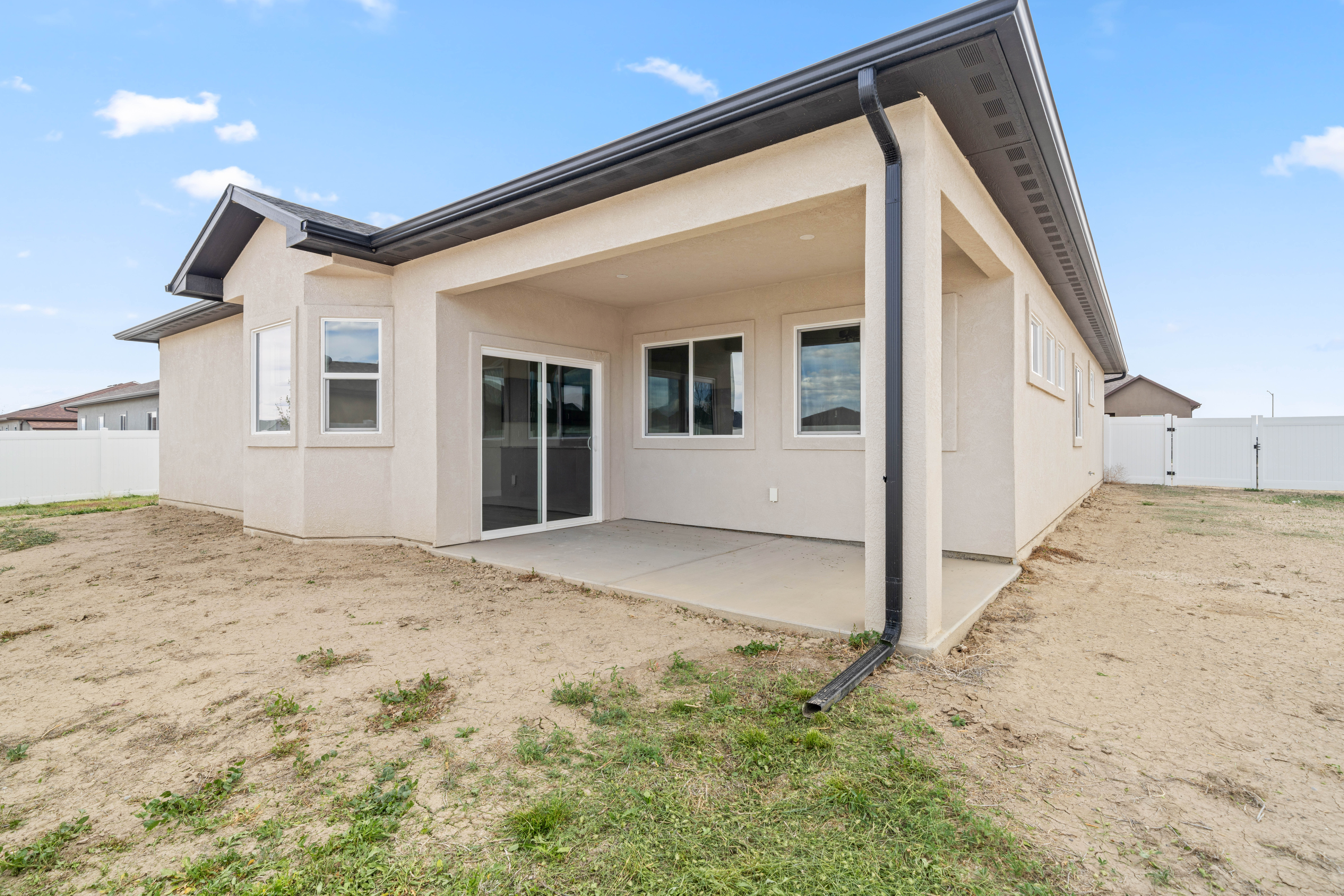  Brand New Home in North Delta Community - 物件實景