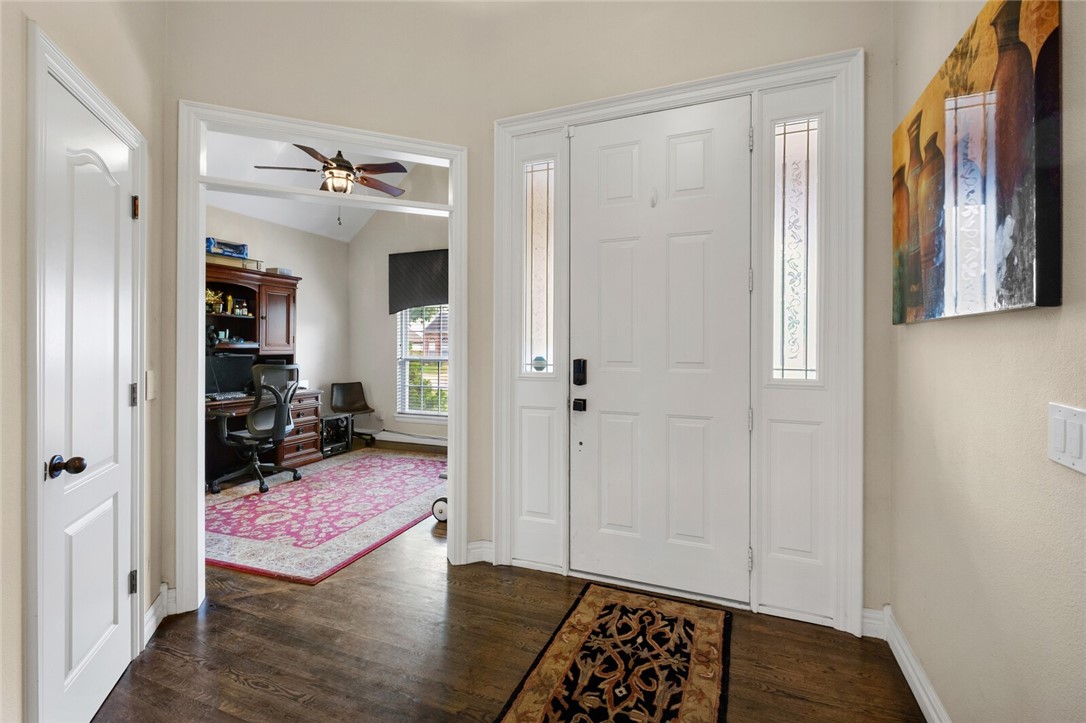 Rogers, Arkansas, 72758, United States, 4 Bedrooms Bedrooms, ,3 BathroomsBathrooms,Residential,For Sale,1821426