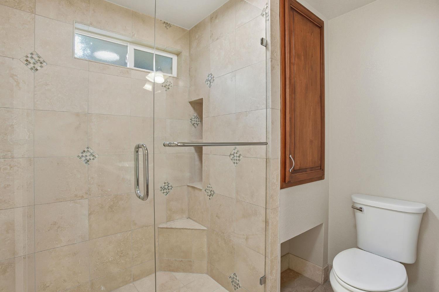 Roseville, California, 95747, United States, 4 Bedrooms Bedrooms, ,4 BathroomsBathrooms,Residential,For Sale,1988108